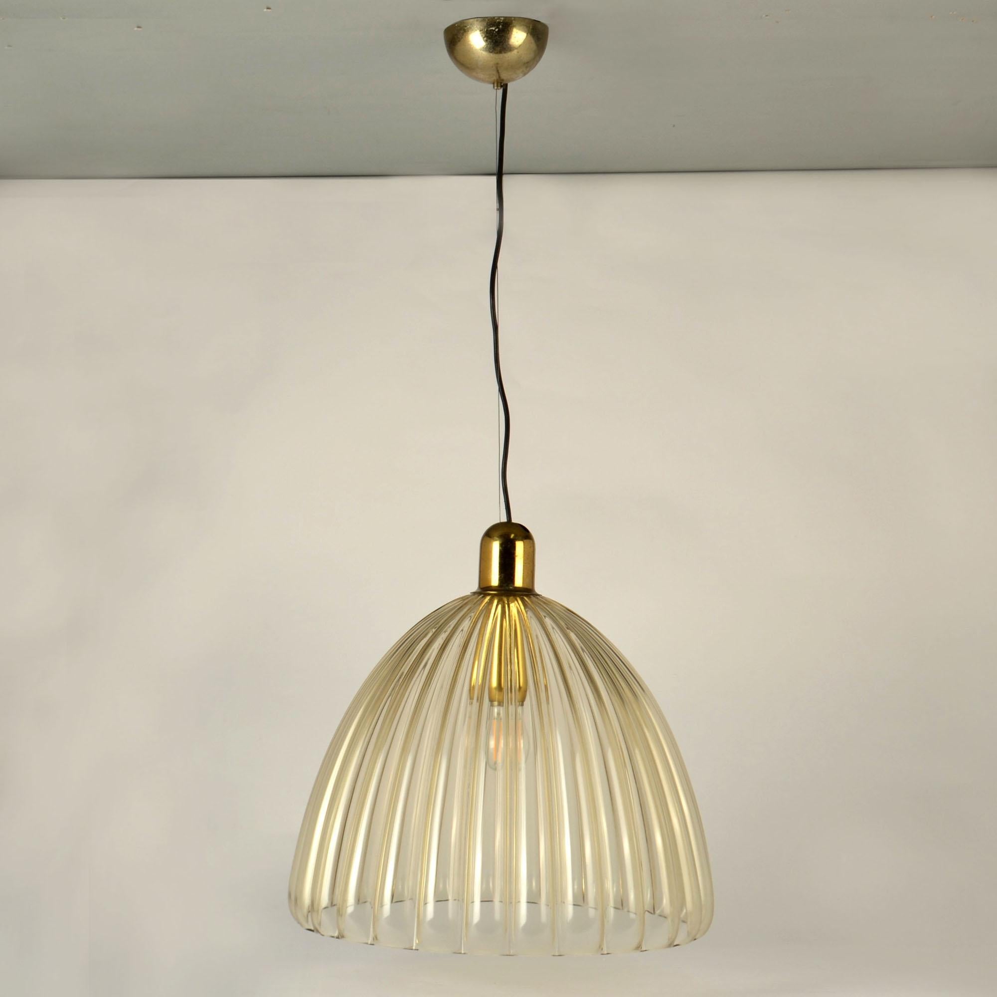 Grande ciondolo a campana in vetro di Renato Toso Murano anni '50 In condizioni ottime in vendita a London, GB