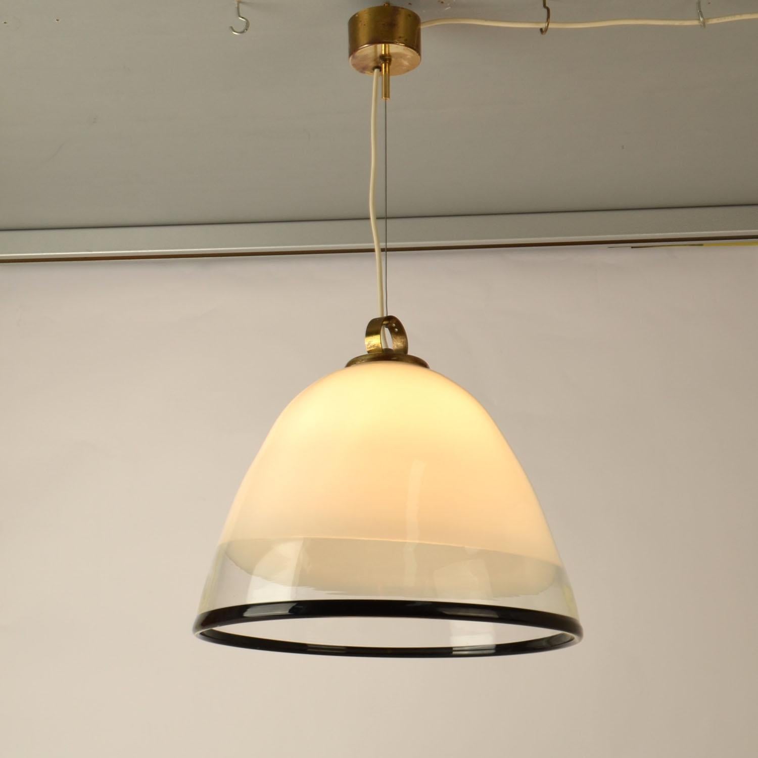 Grande suspension en forme de cloche Renato Toso pour Leucos Murano, années 1960 en vente 1
