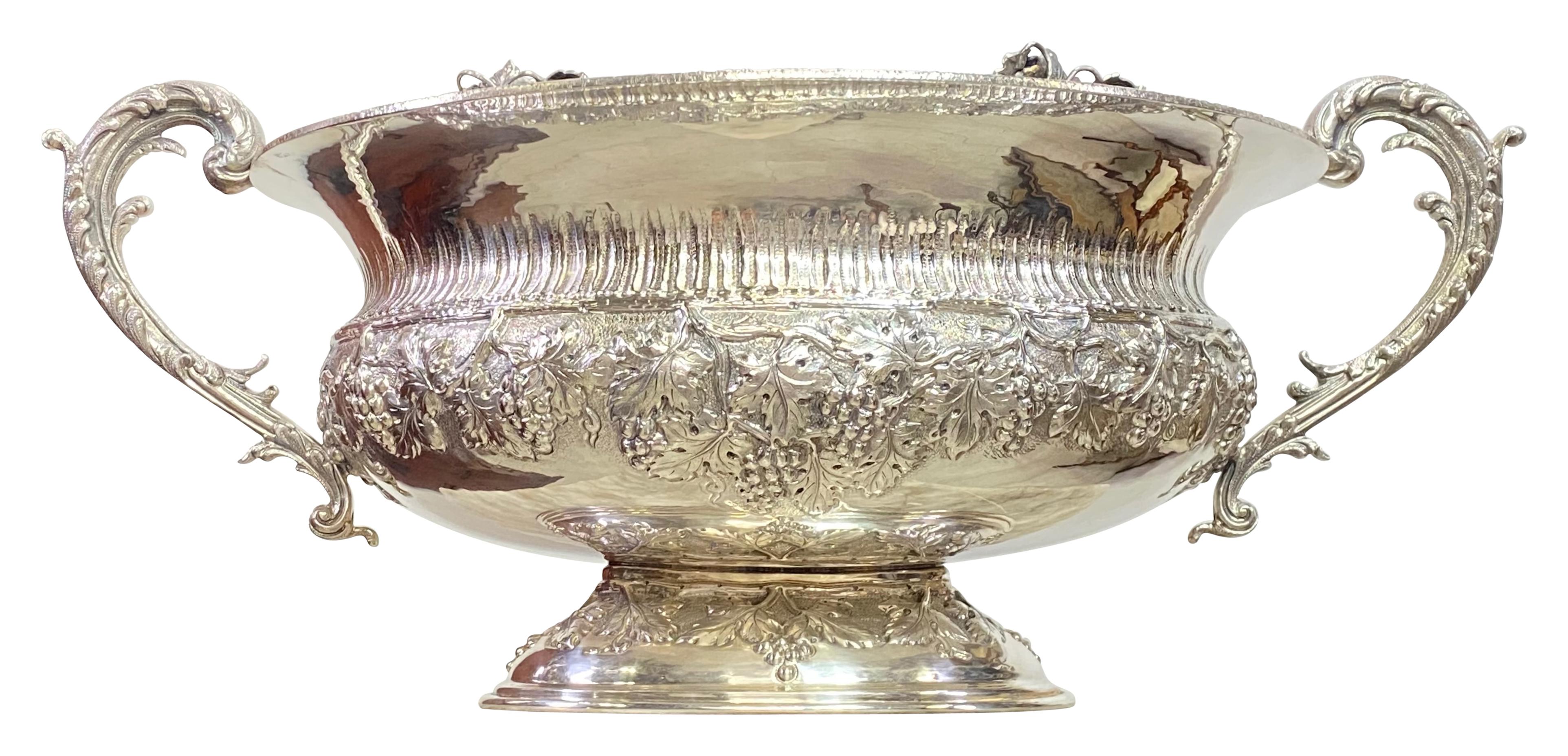 Large Repousse Sterling Silver Wine Cooler, European 20th Century For Sale 2