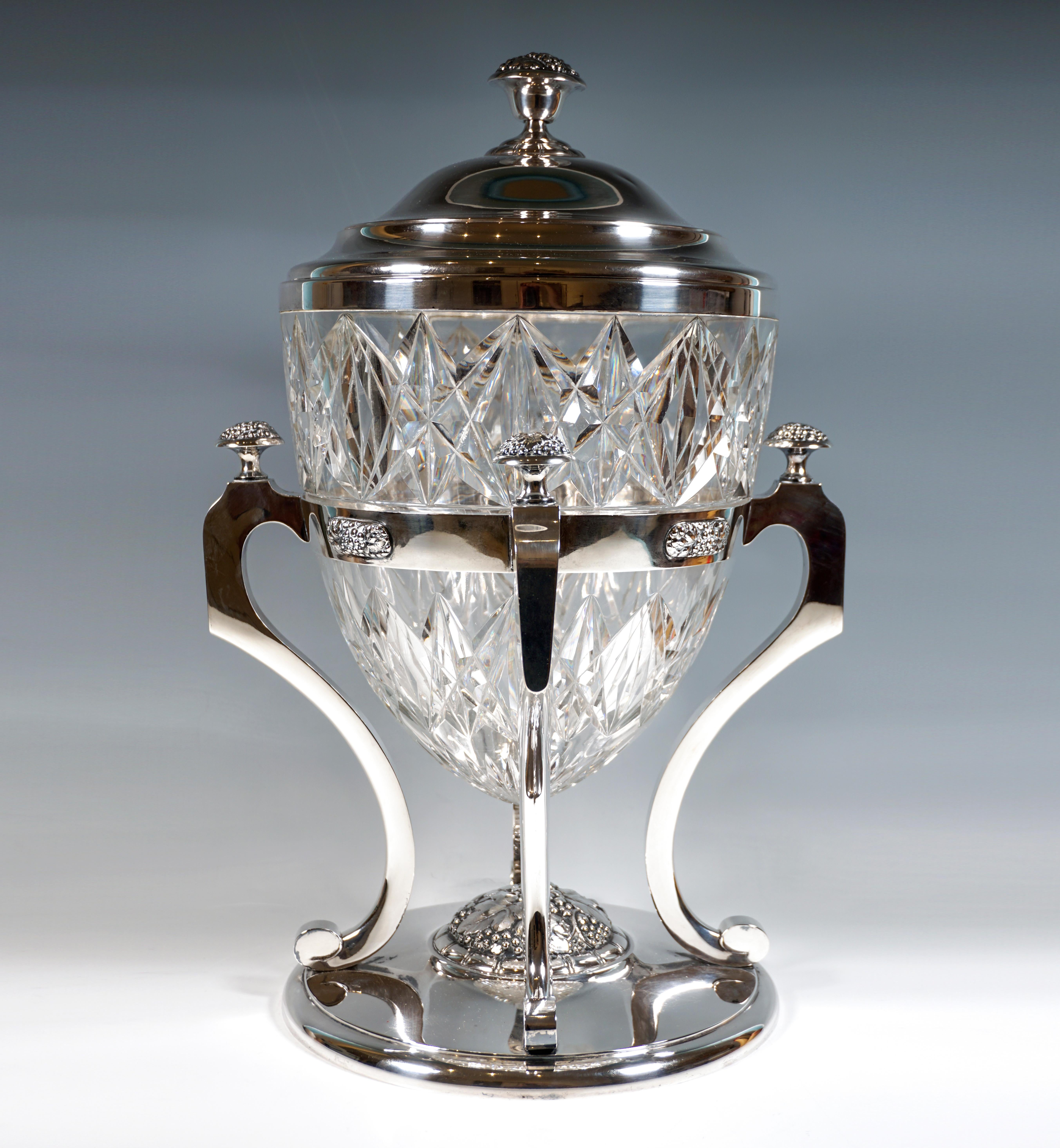 Early 20th Century Large Representative Art Déco Punch Set for 12 People, Theodor Mueller, Germany
