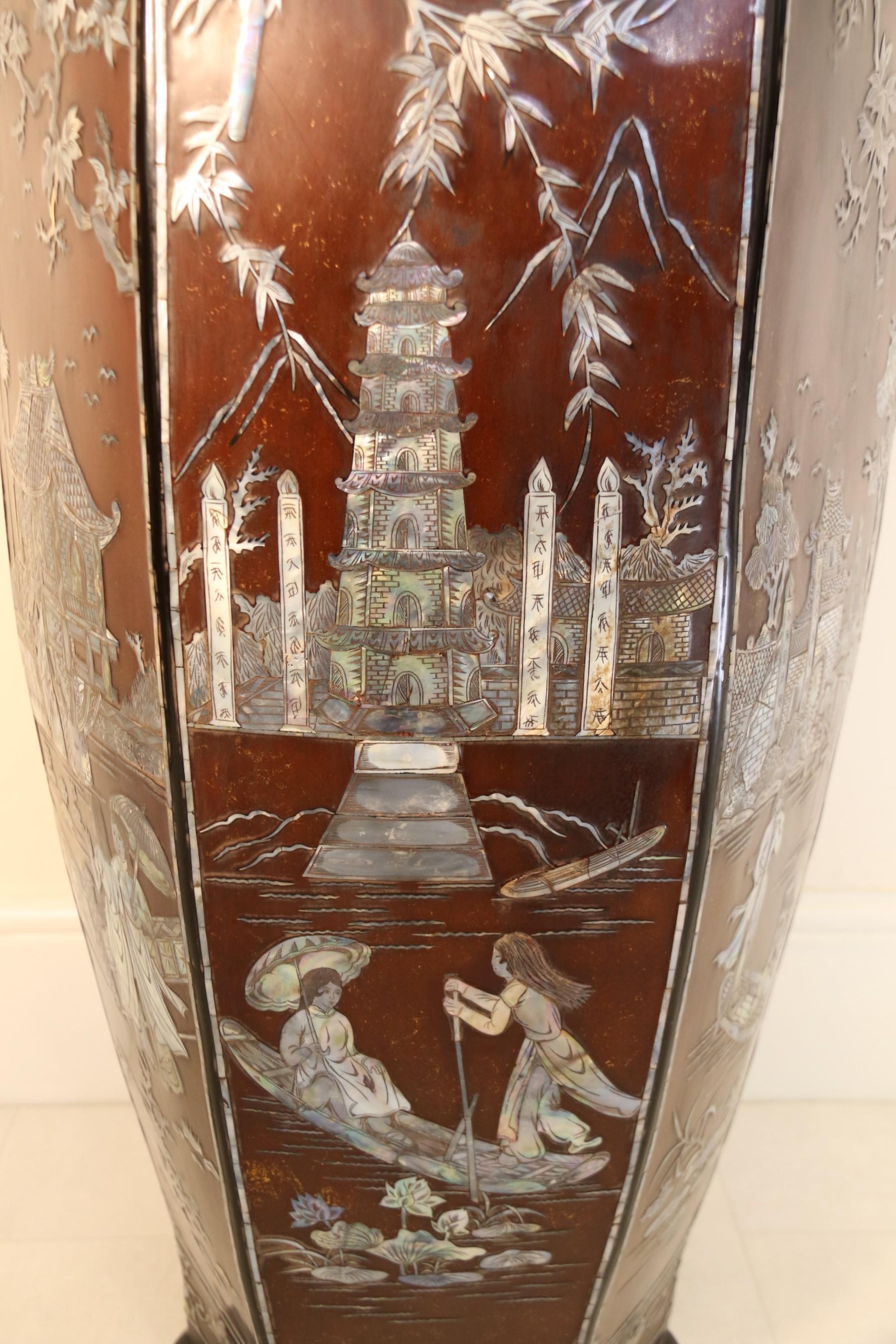 Large Republican Period Chinese Lacquer Vase  with Mother of Pearl Inlay 8