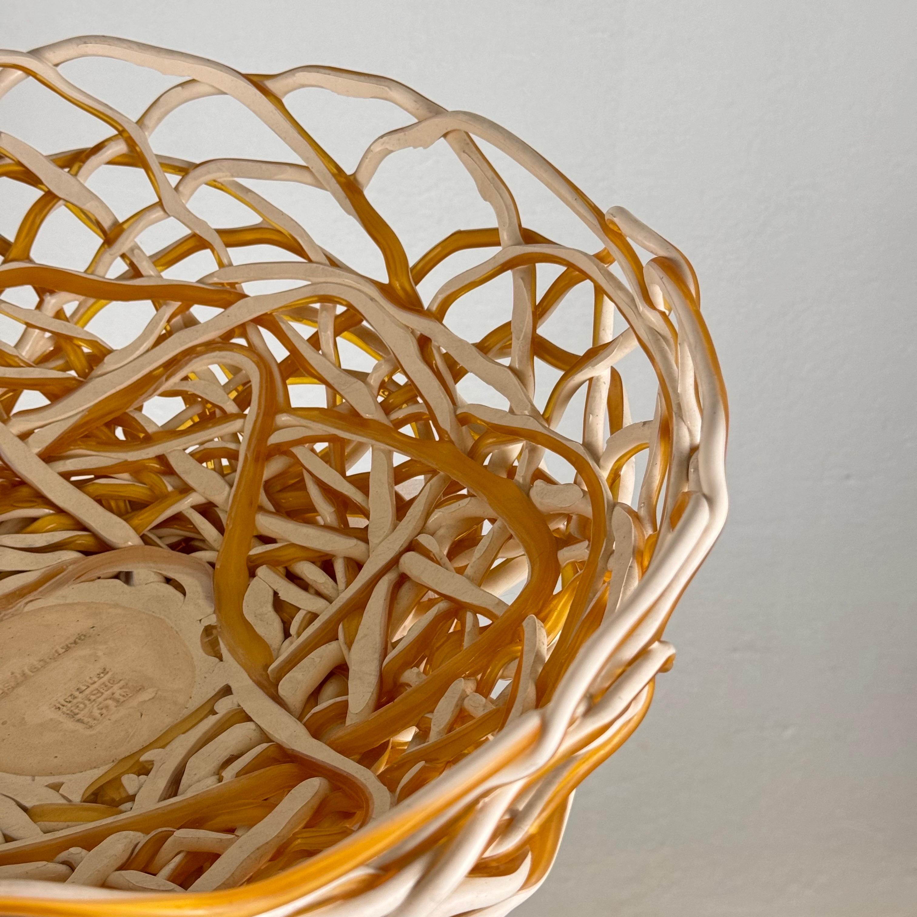 Grand bol en résine de Gaetano Pesce pour Fish Design, 2012 en vente 3