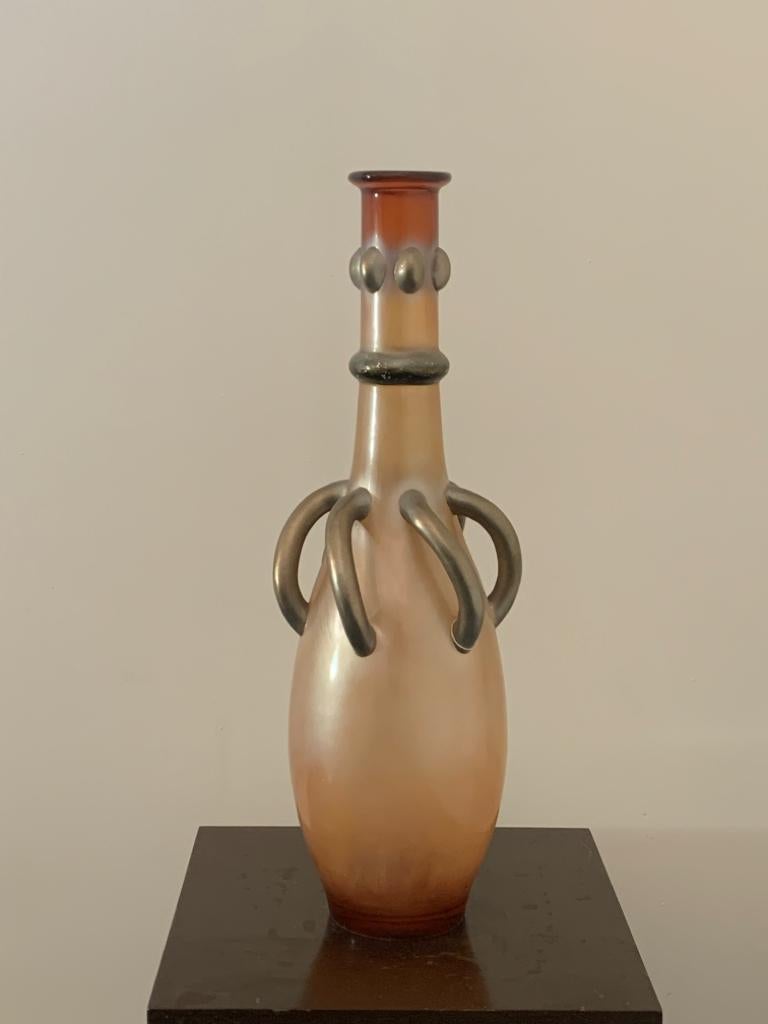 Américain Grand vase en résine de Lam Lee Group, années 1980 en vente