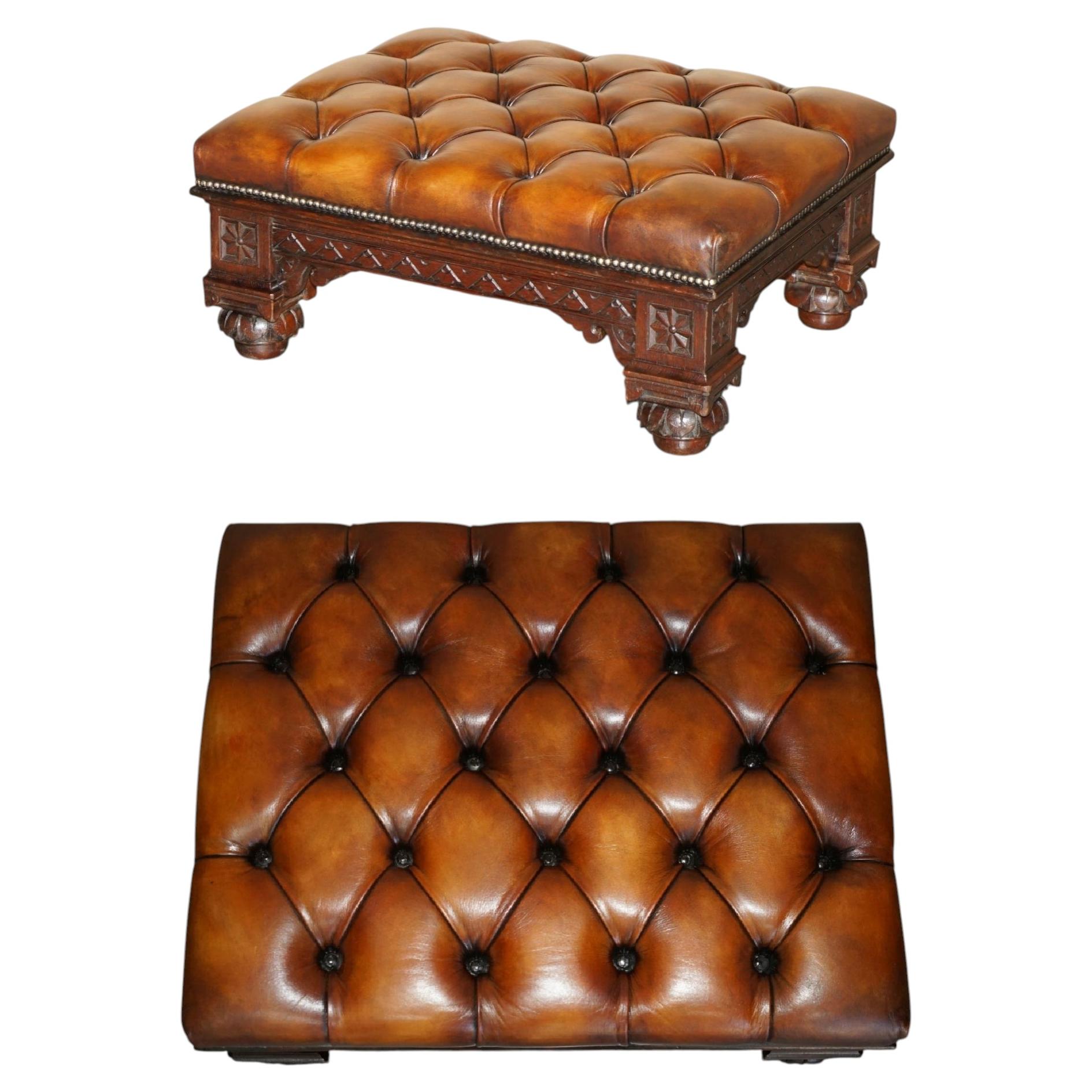 How do you identify a Howard chair?