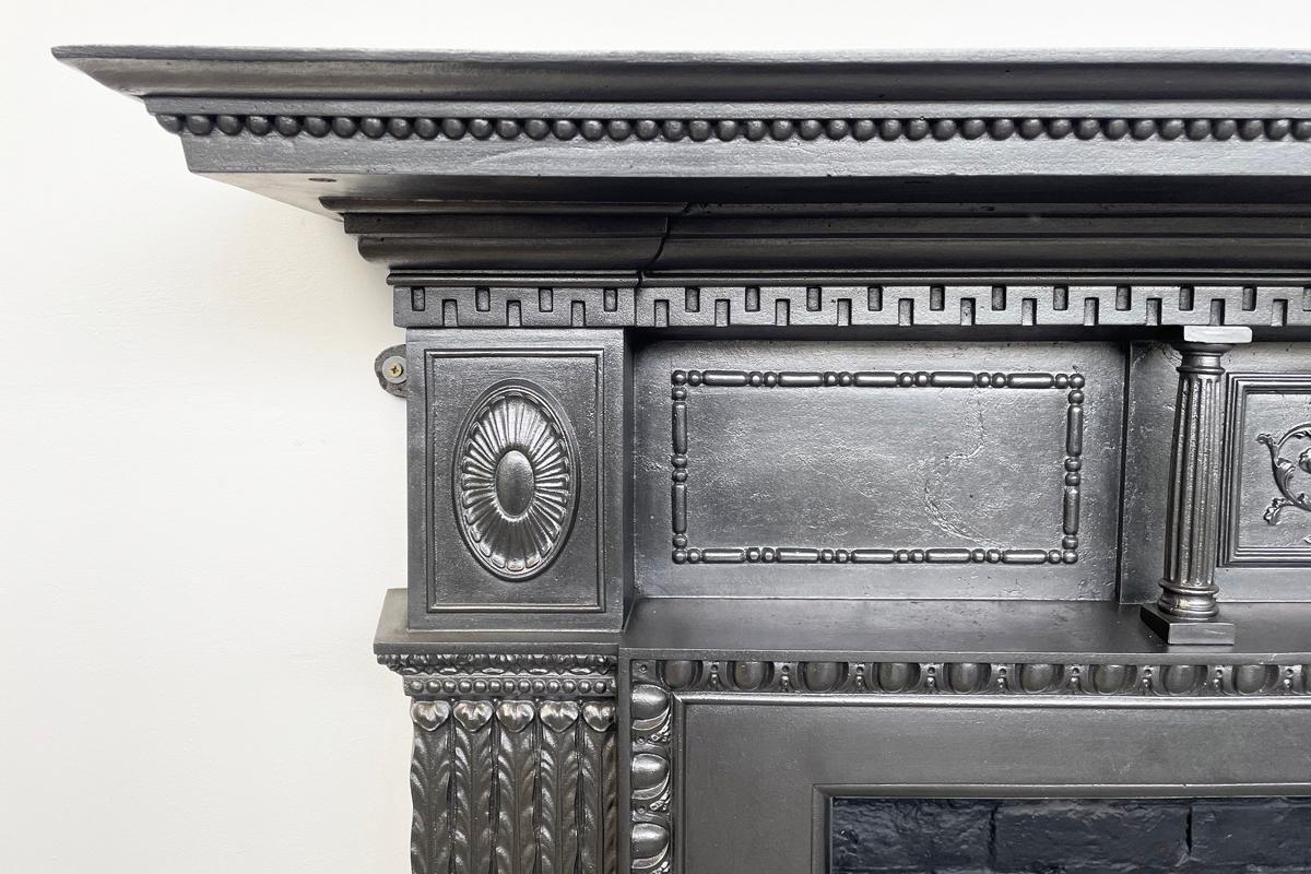 Large restored Victorian cast iron fireplace surround In Good Condition For Sale In Manchester, GB