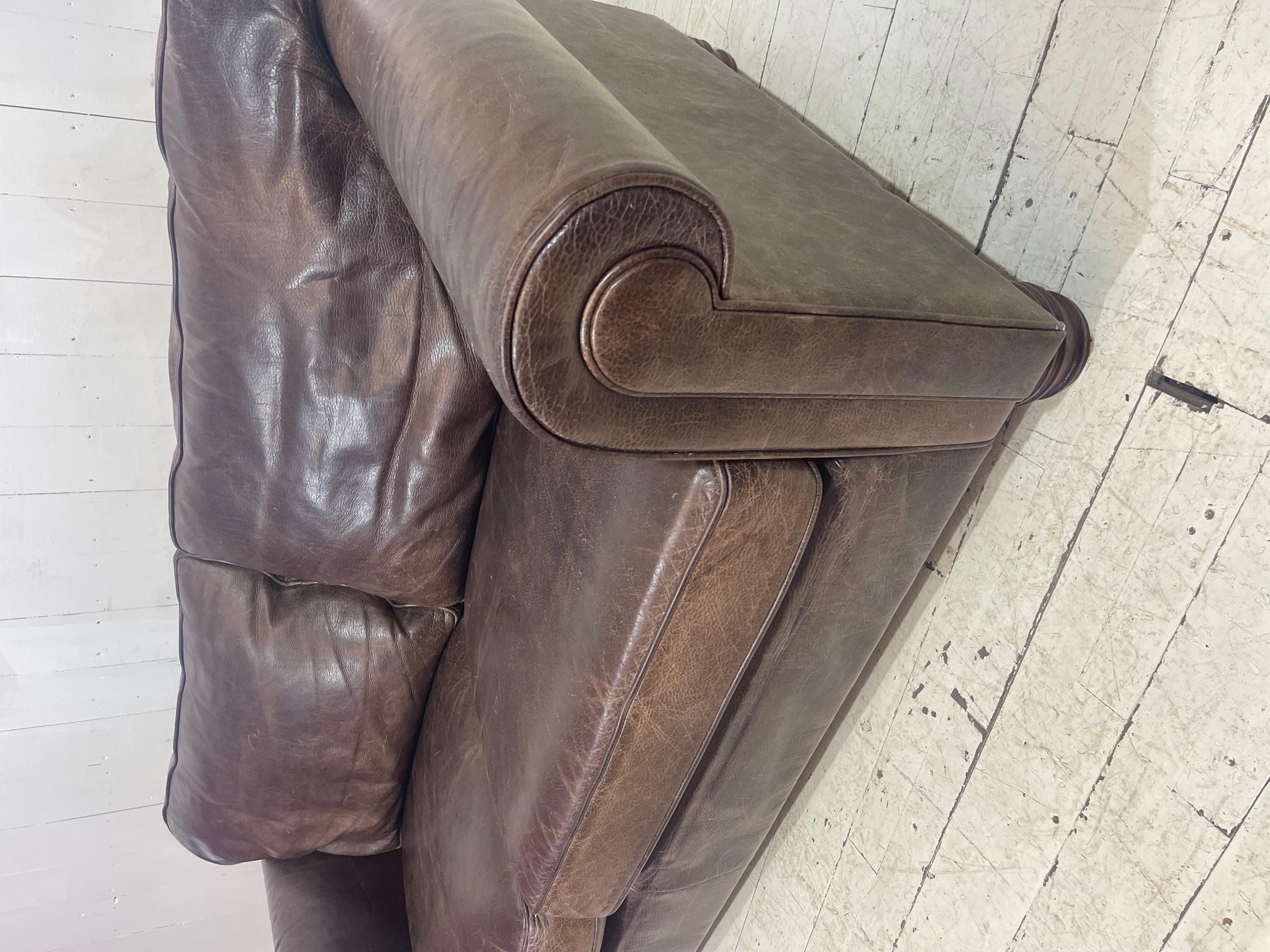 Large Retro Hotel Lounge Distressed Leather Sofa  In Good Condition For Sale In Tarleton, GB