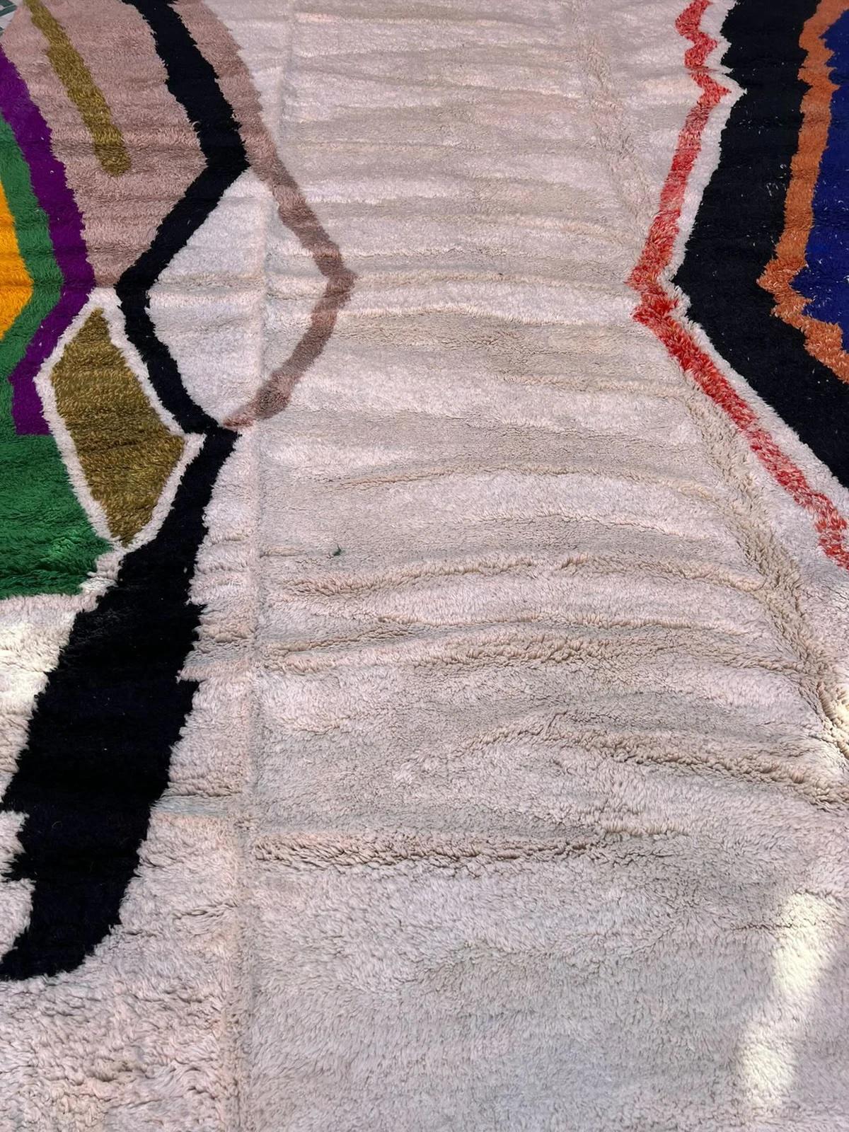 Large Retro Modern Moroccan Wool Beni M'Rirt Rug with Abstract Colorful Design In New Condition For Sale In Los Angeles, CA