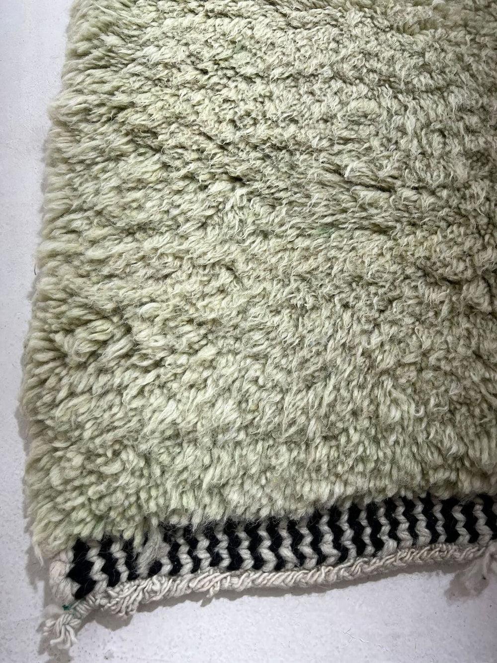 Large Retro Modern Moroccan Wool Beni M'Rirt Rug with Abstract Green Design For Sale 6
