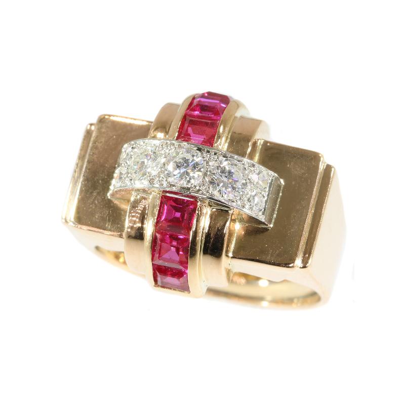 Women's Large Retro Ruby and Diamond 18 Karat Rose Gold Cocktail Ring, 1940s For Sale