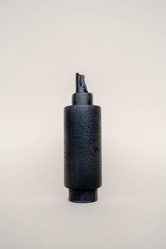 Gran Botella Giratoria de Haya Quemada de Daniel Elkayam