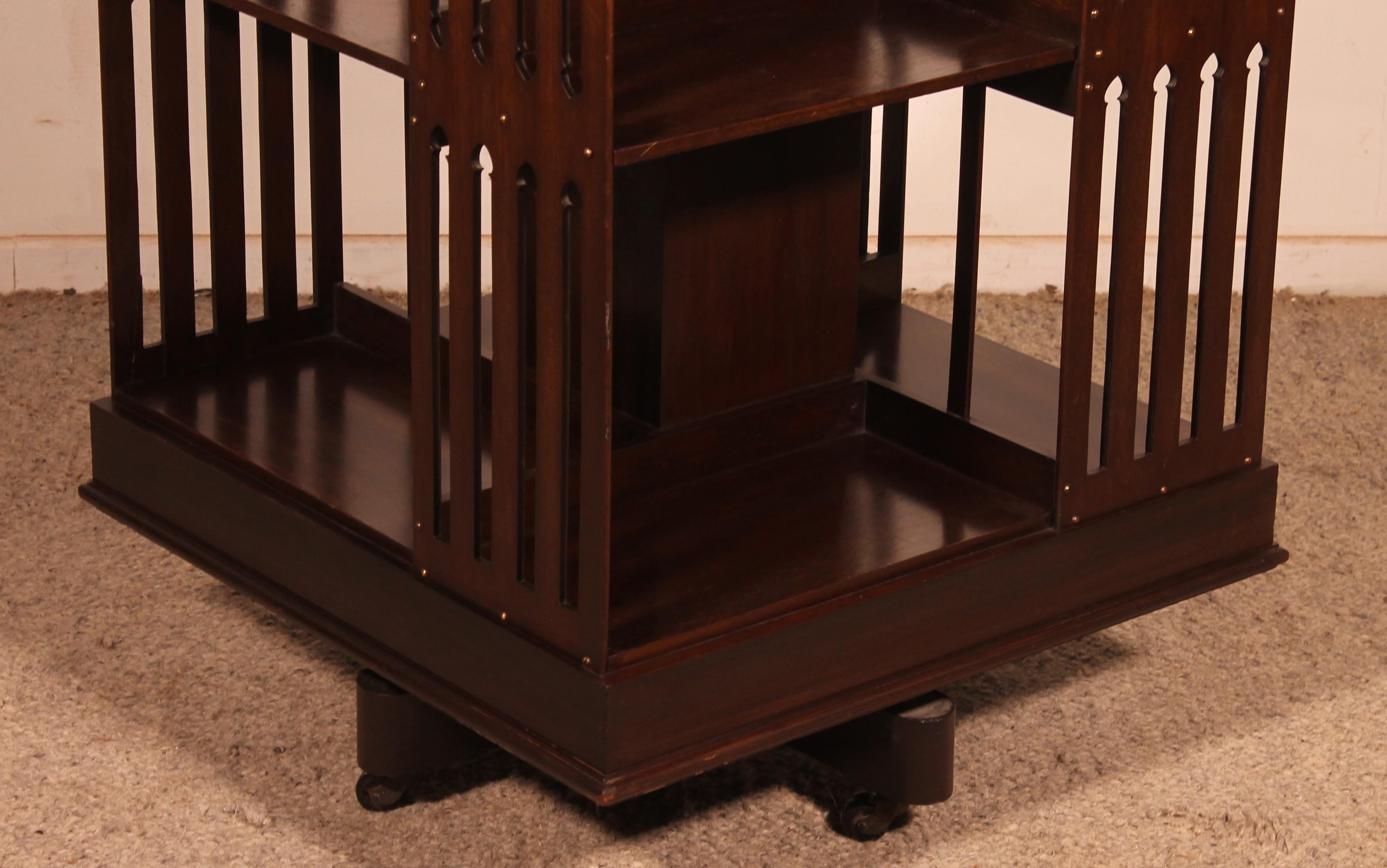 Edwardian Large Revolving Mahogany Bookcase With Inlays - 19th Century For Sale