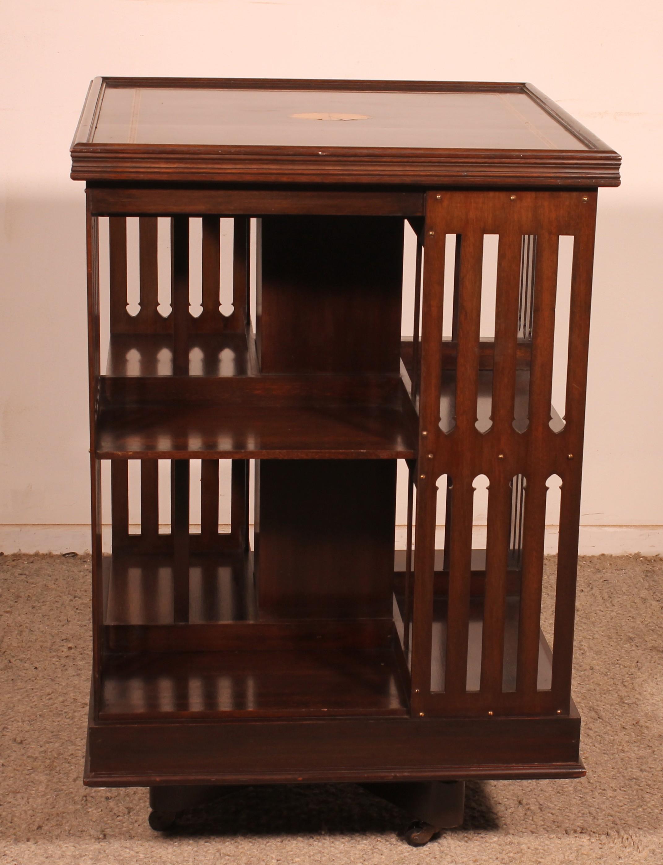 British Large Revolving Mahogany Bookcase With Inlays - 19th Century For Sale