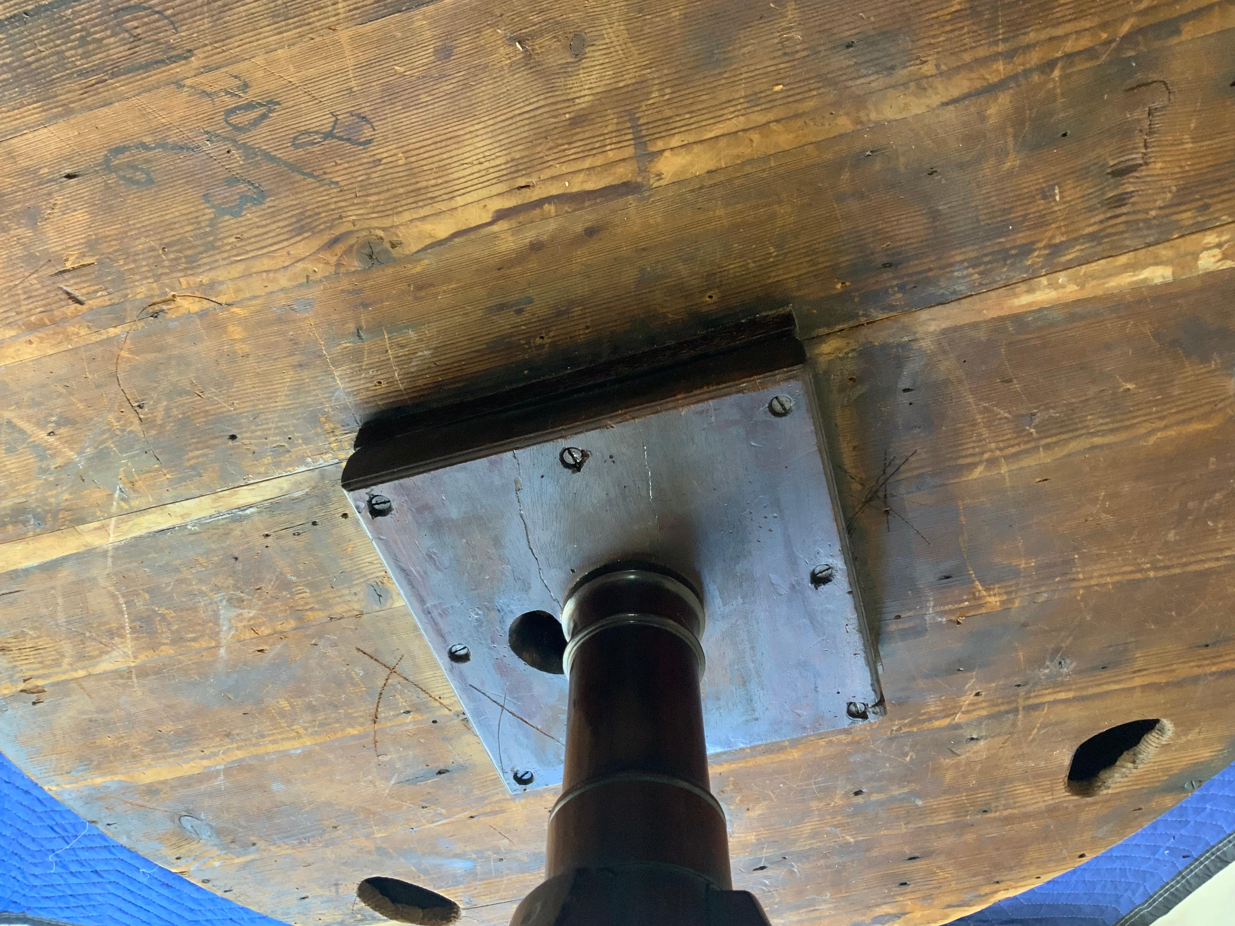 Large 19th Century Revolving Mahogany Drum Table For Sale 15
