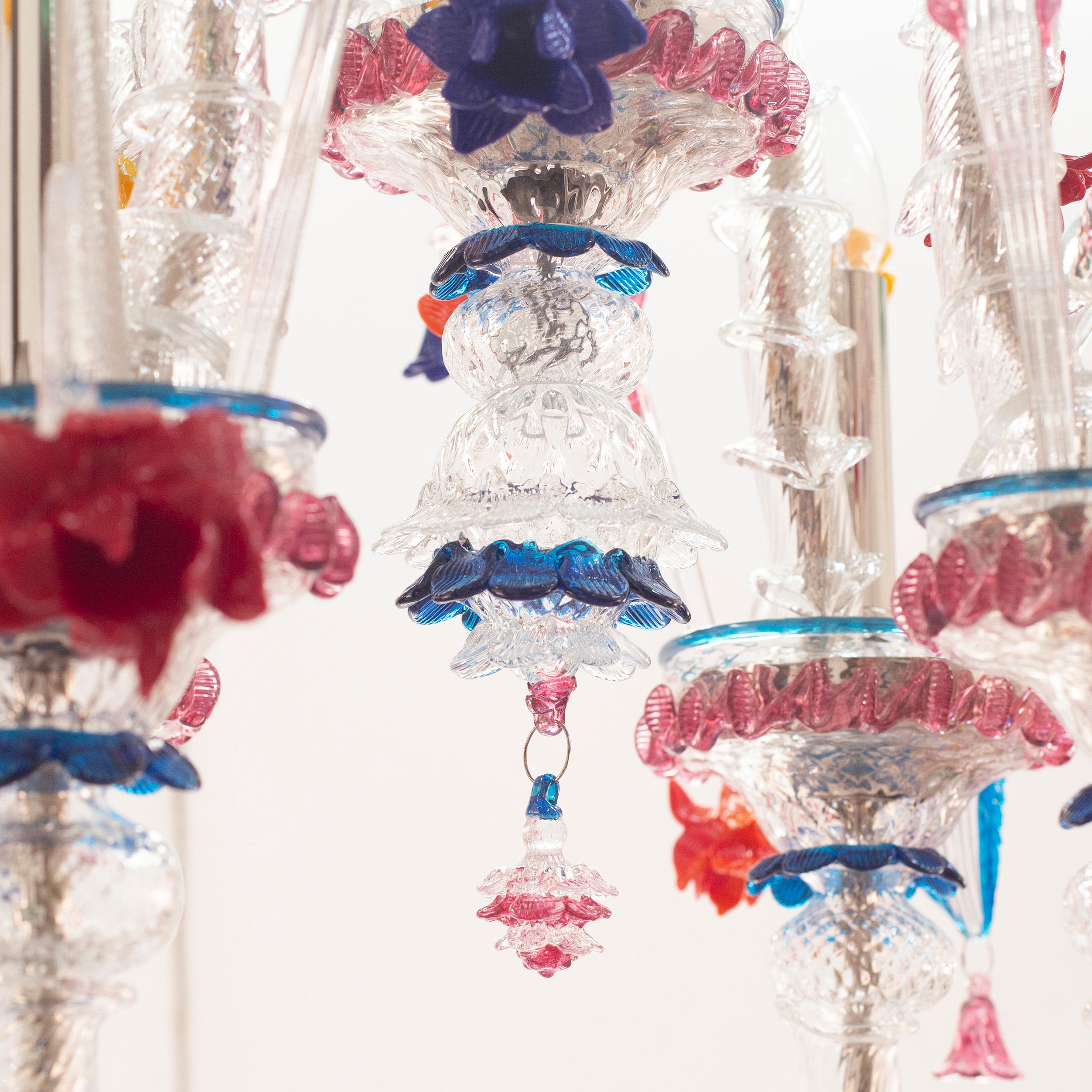 Vetro soffiato Grande lampadario Rezzonico Venice 24 braccia in vetro di Murano multicolore di Multiforme in vendita