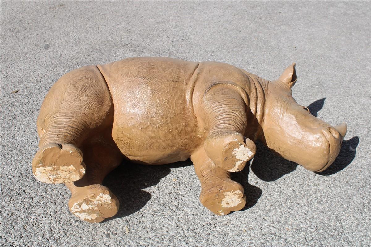 Large Rhinoceros Sculpture in Resin from the 1990s For Sale 1