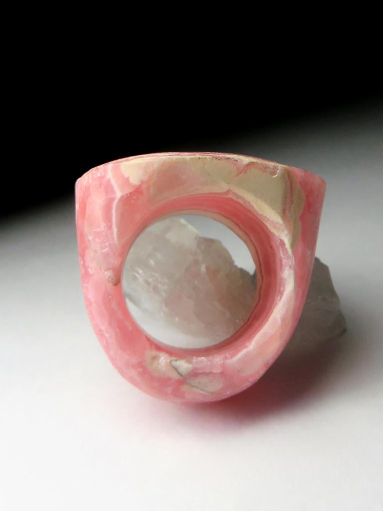 Large Rhodochrosite Solid Ring Patterned Pink Argentinian Healing jewelry For Sale 1