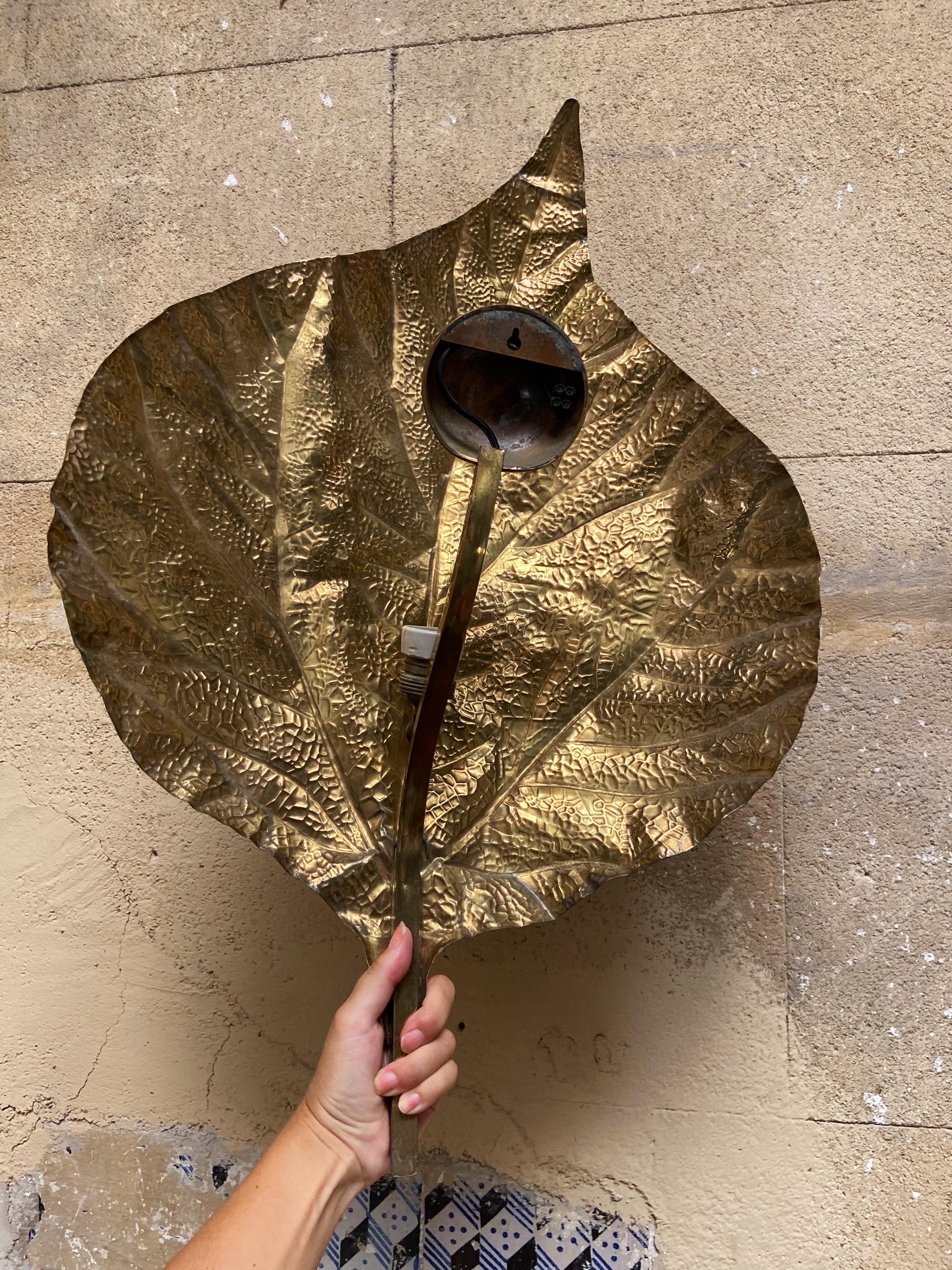 20th Century Large Rhubarb Leaf Brass Wall Light or Sconce by Tommaso Barbi, 1970s For Sale