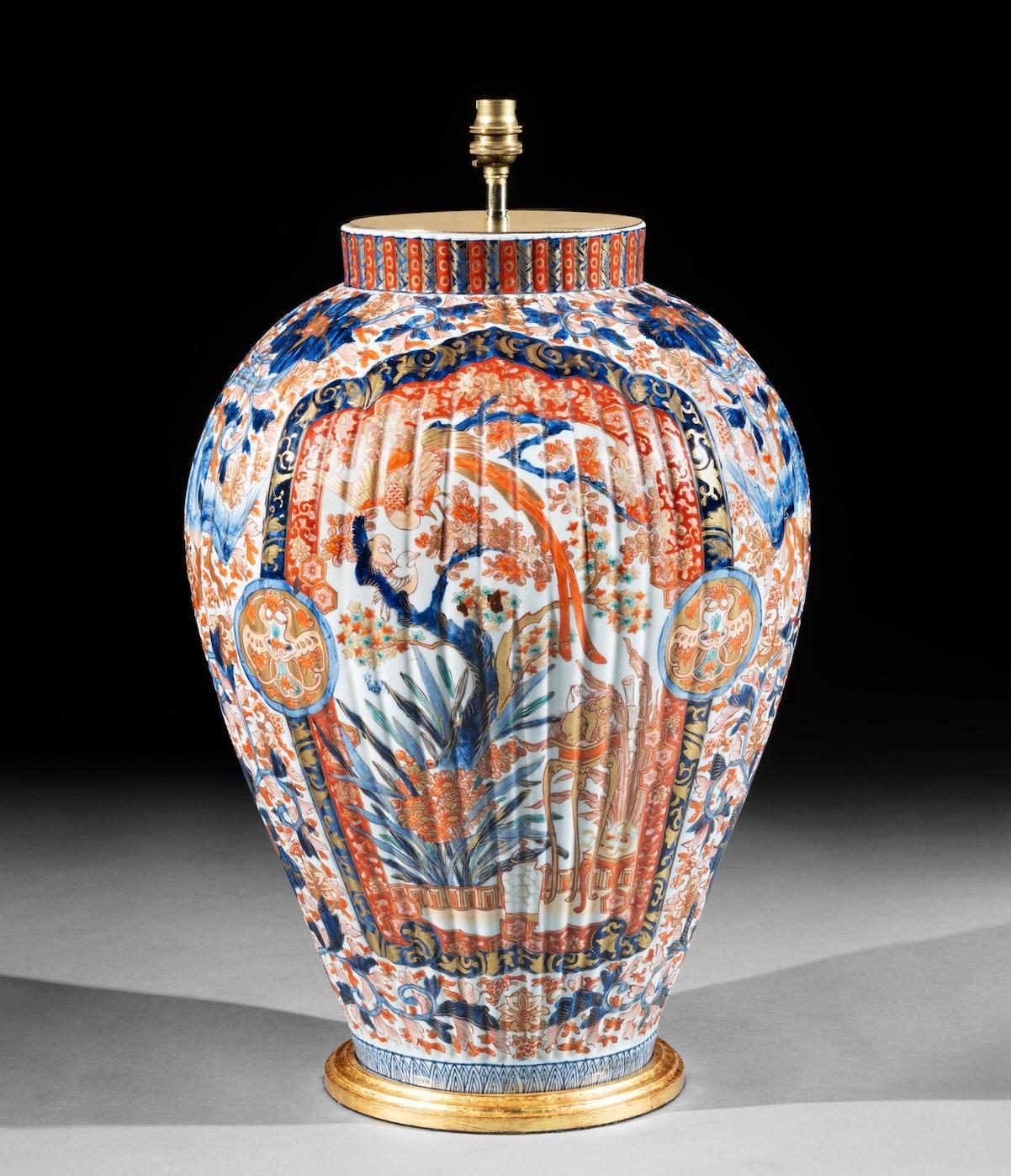 Gran Lámpara de Mesa Acanalada Japonesa Imari Antigua del Siglo XIX en Bueno estado para la venta en London, GB