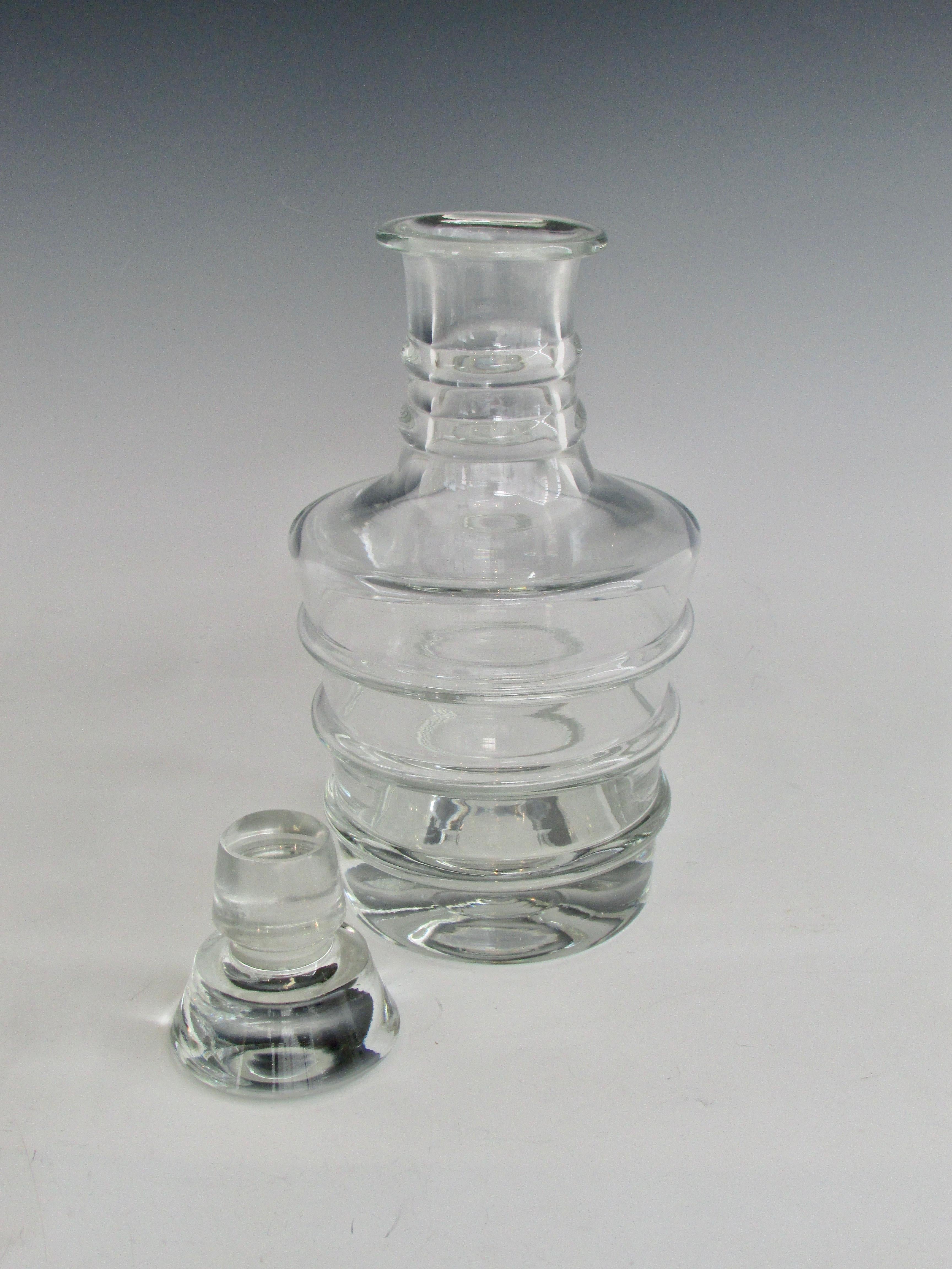 Large Ribbed Clear Glass Decanter with Stopper In Good Condition For Sale In Ferndale, MI