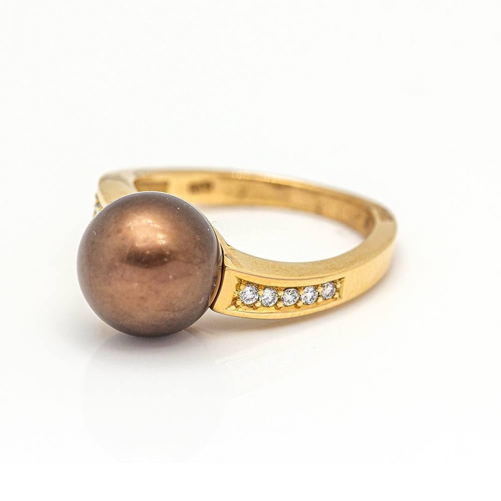 LARGÉ Ring Gold, Pearl and Diamond In New Condition For Sale In BARCELONA, ES