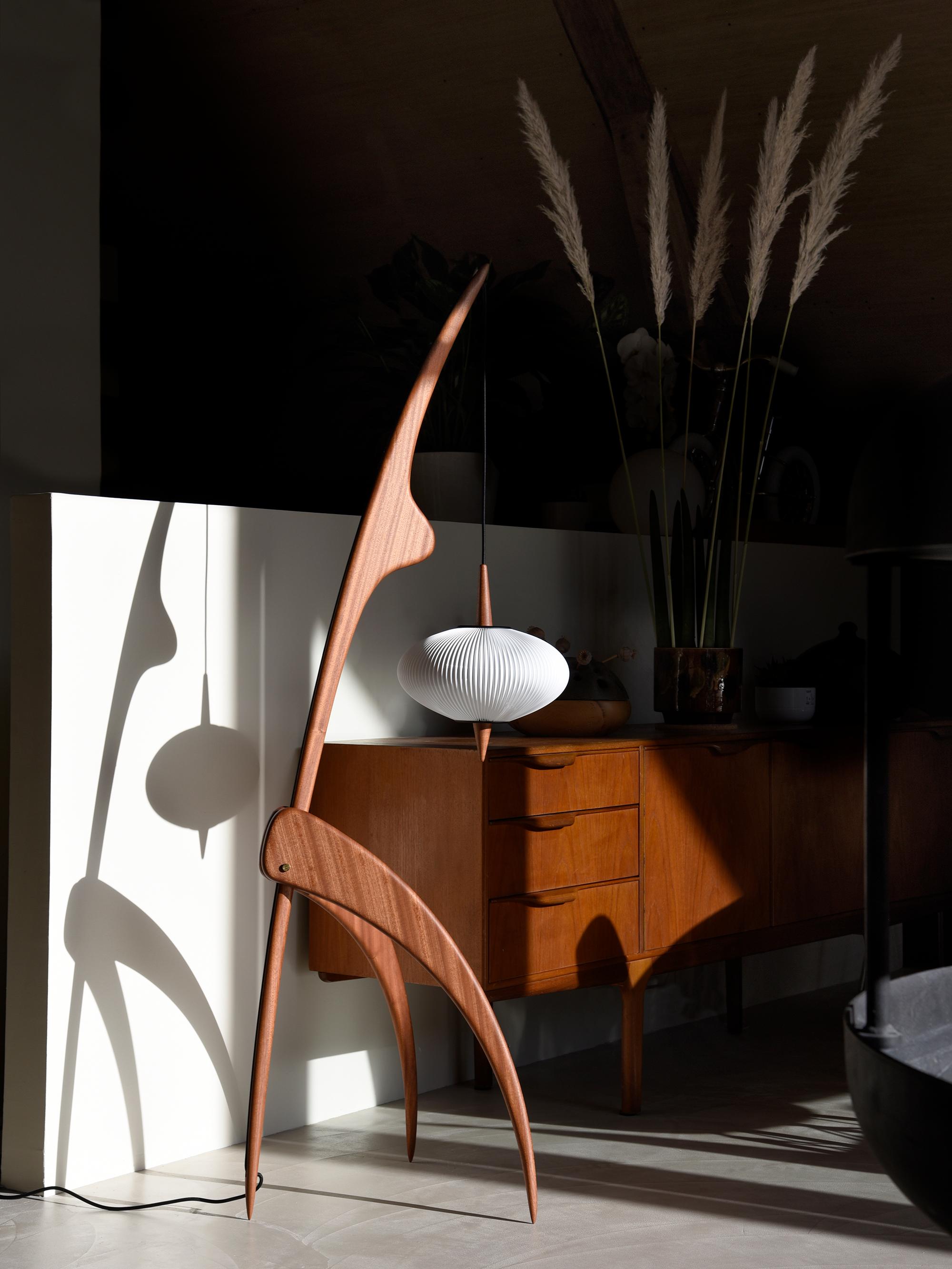 Large Rispal 'Praying Mantis' Sculptural Floor Lamp in Mahogany.

The iconic model #14.950 was originally designed in 1950 by François Rispal. This newly produced authorized re-edition is executed in richly grained mahogany with a signed 
