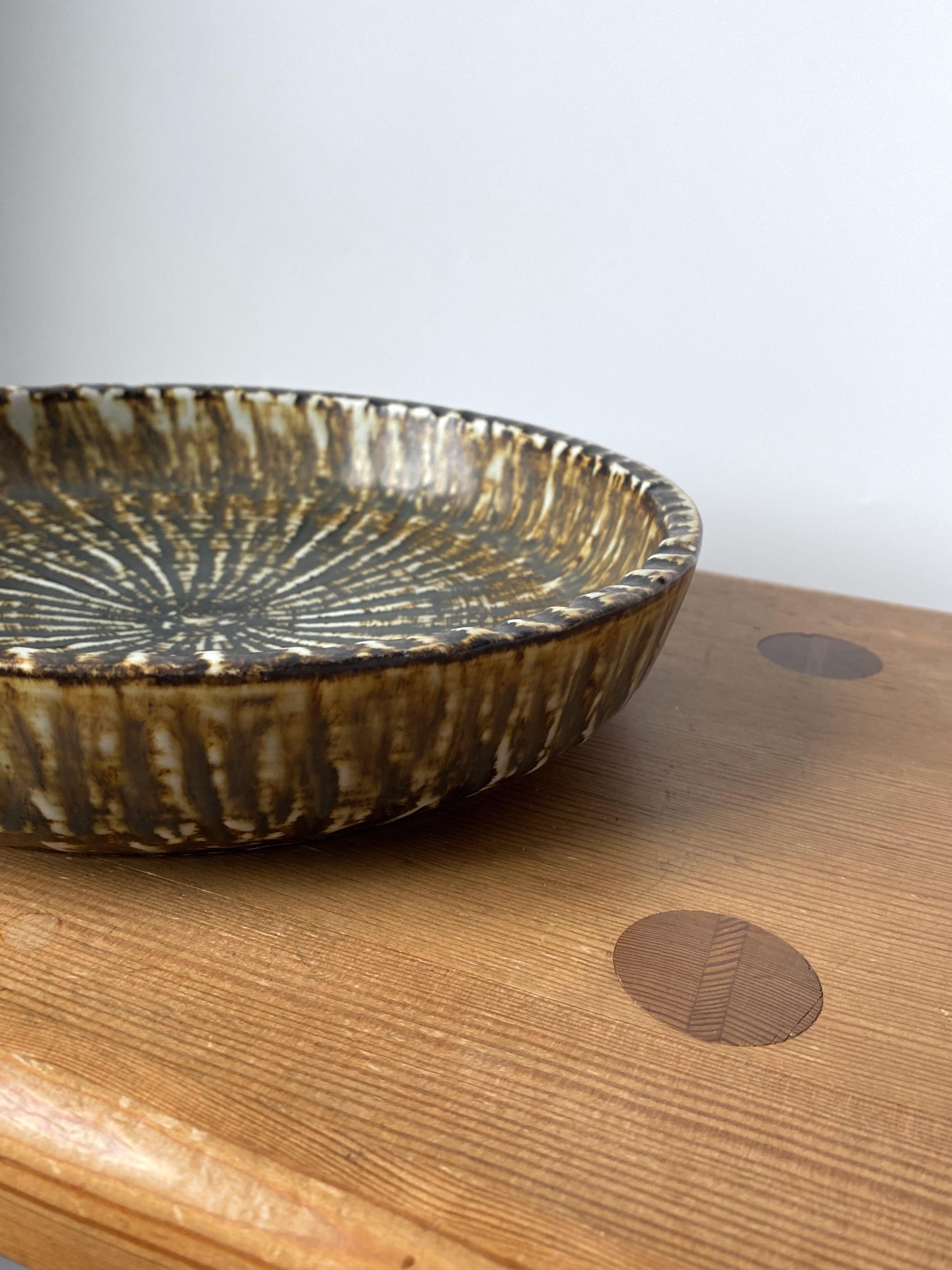Hand-Crafted Large Robus Ceramic Bowl by Gunnar Nylund