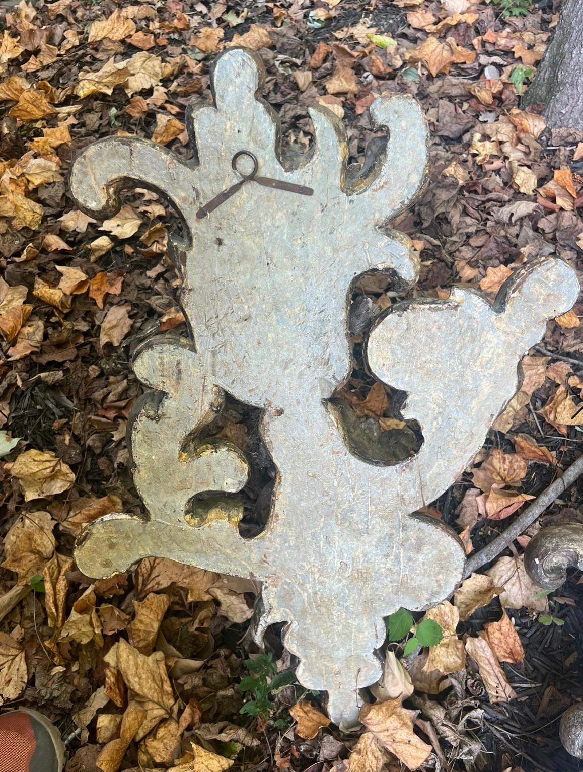 Large Robust Set of Carved Silver Gilt Acanthus Wall Appliqué's or Trophies For Sale 4