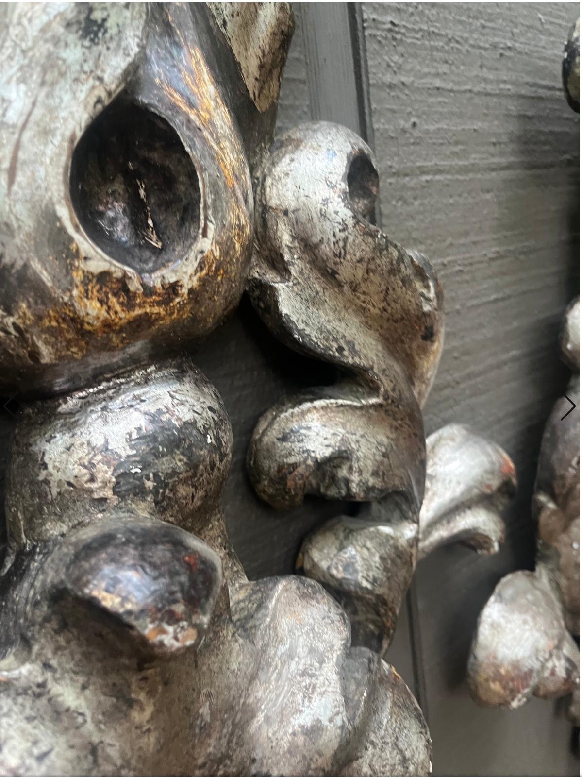 Large Robust Set of Carved Silver Gilt Acanthus Wall Appliqué's or Trophies In Distressed Condition For Sale In Nashville, TN