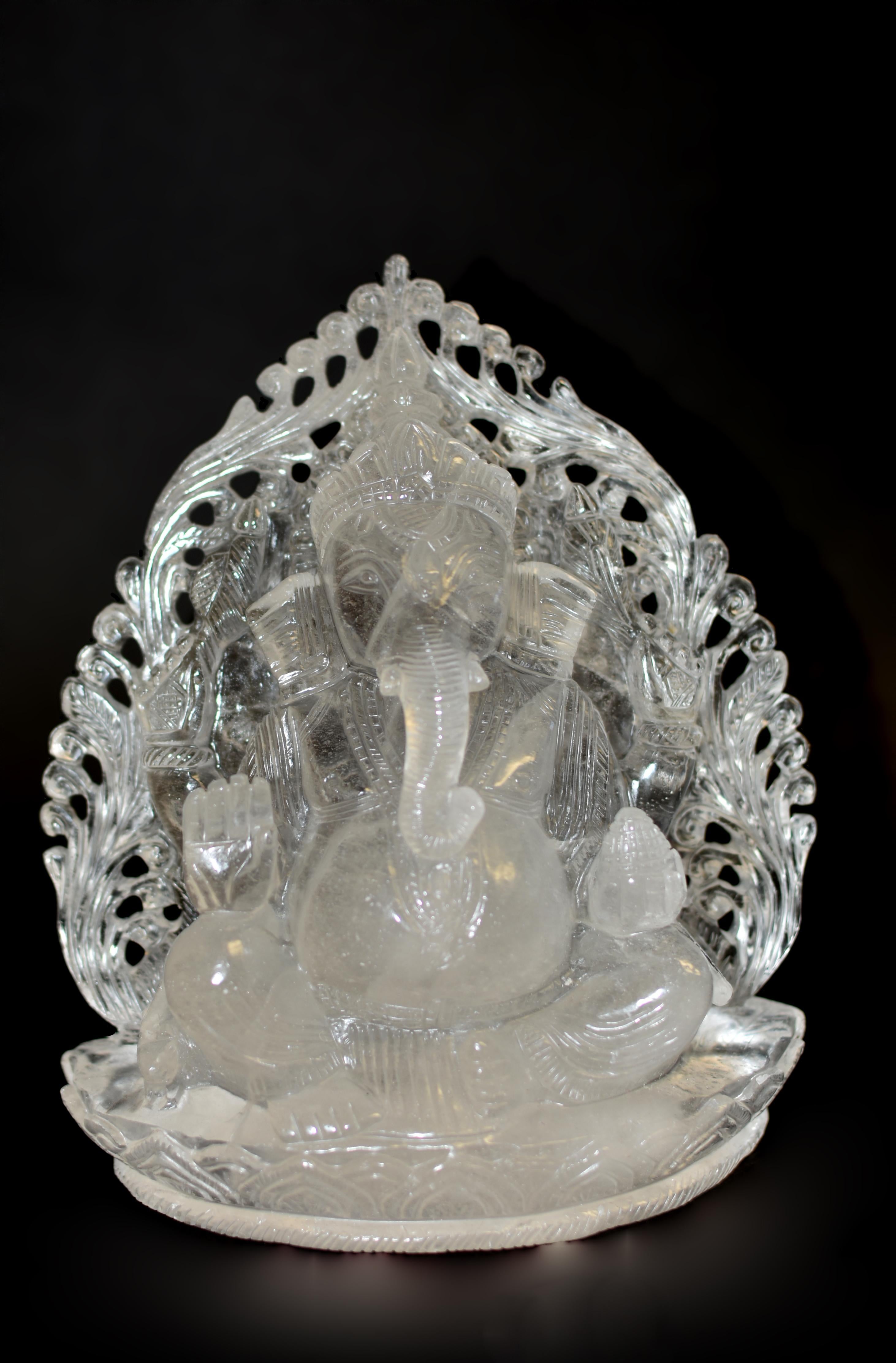 Large Rock Crystal Quartz Ganesha Statue 8.5 lb In Excellent Condition In Somis, CA
