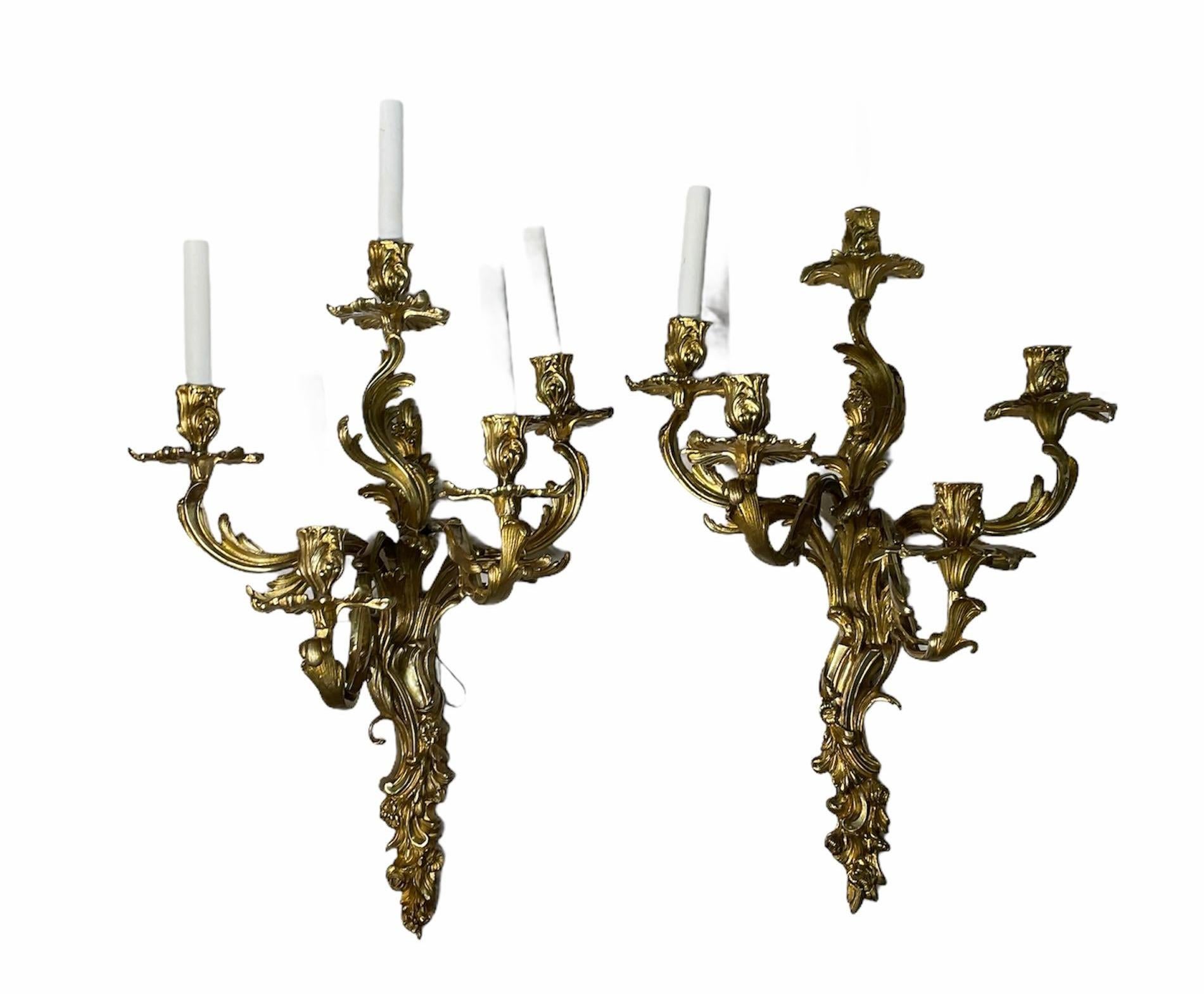 Large Rococo Louis XV French Gilt Bronze Five Arms Pair of Wall Sconces For Sale 8