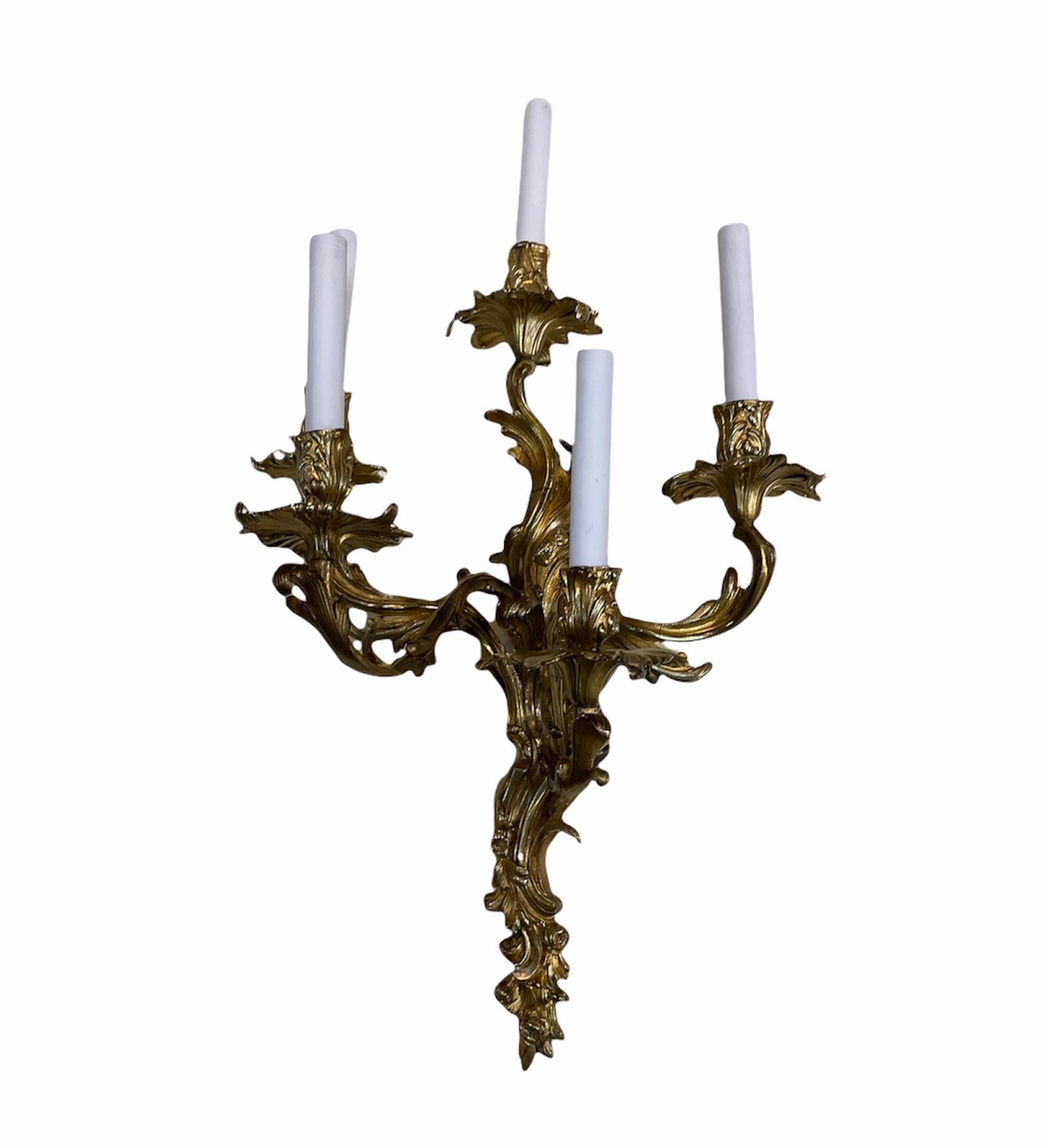 Large Rococo Louis XV French Gilt Bronze Five Arms Pair of Wall Sconces For Sale 1