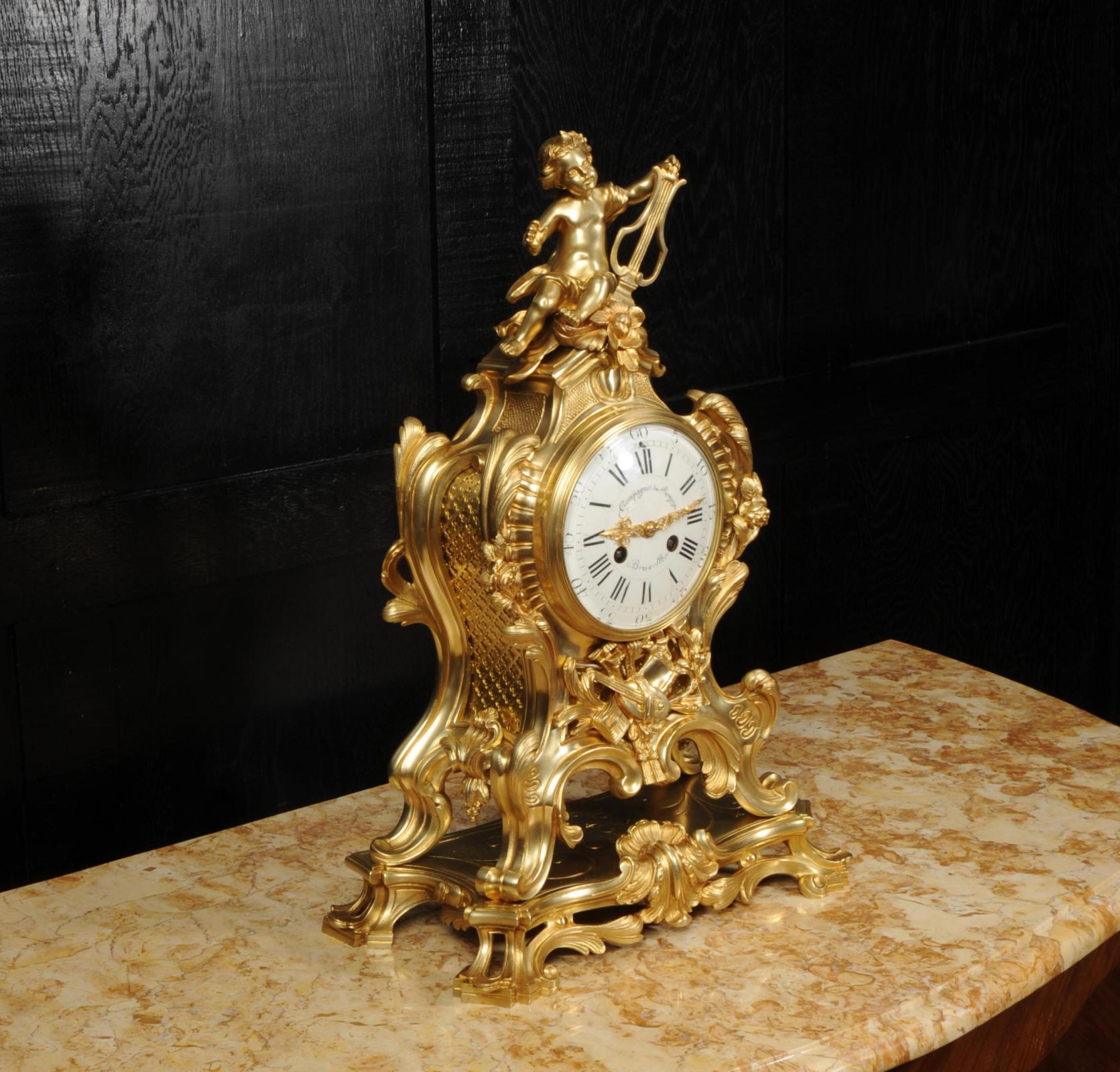 Grande horloge française ancienne de style rococo en bronze doré - Genius of Music en vente 4