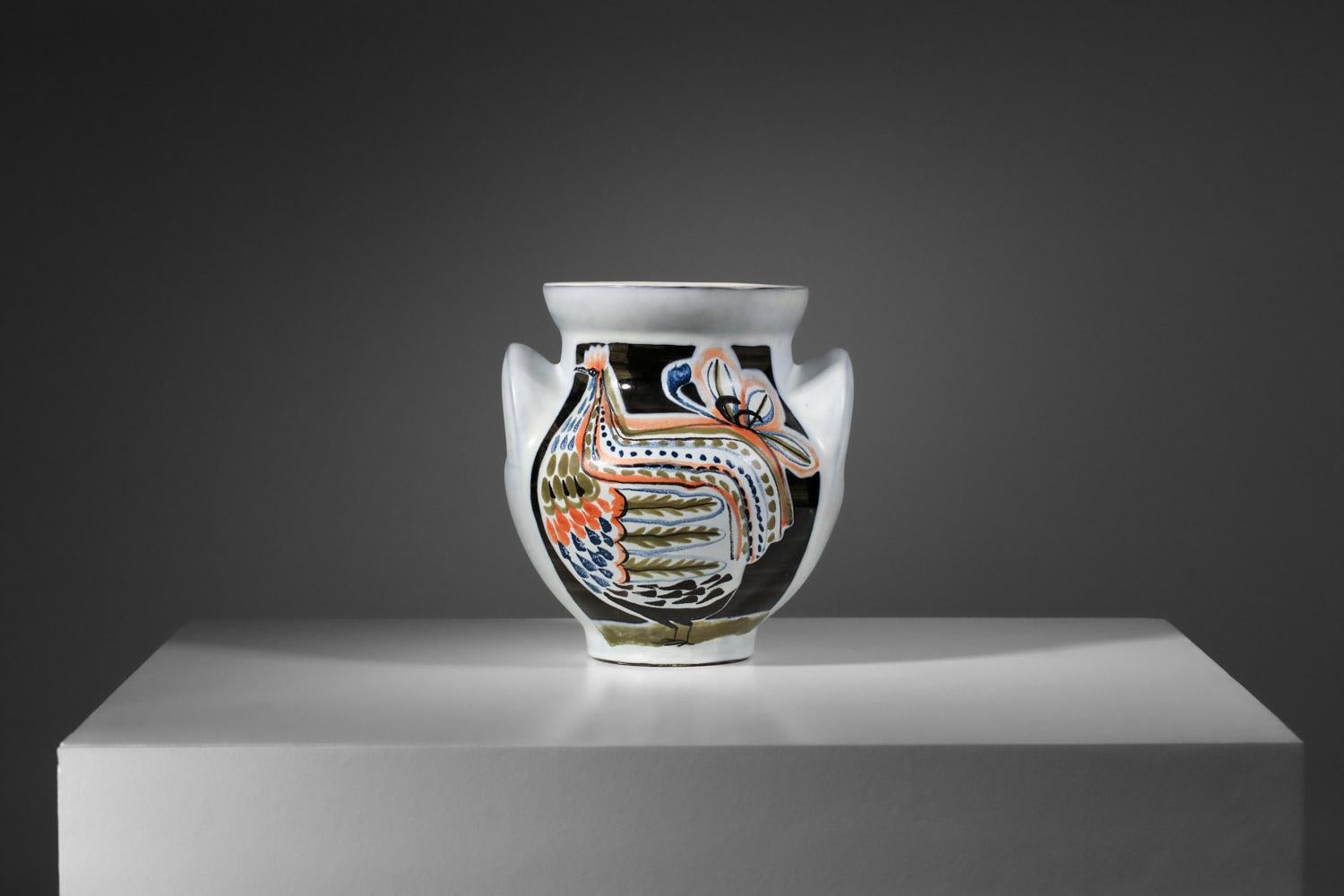 Français Grand vase en céramique de Roger Capron Vallauris avec motif de poule en vente