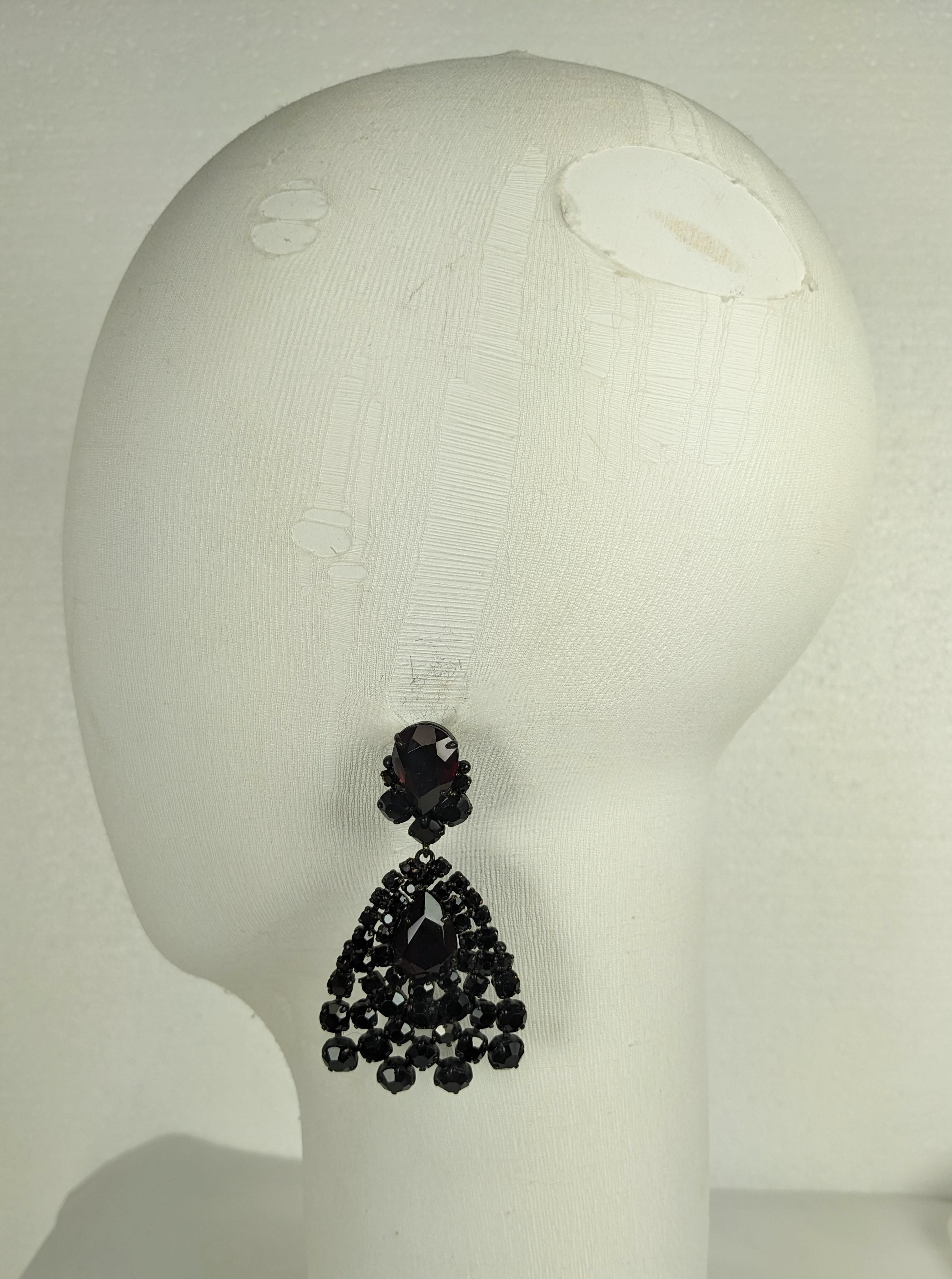 Orecchini grandi Roger Jean-Pierre for Givenchy con getto a lampadina in vendita 1