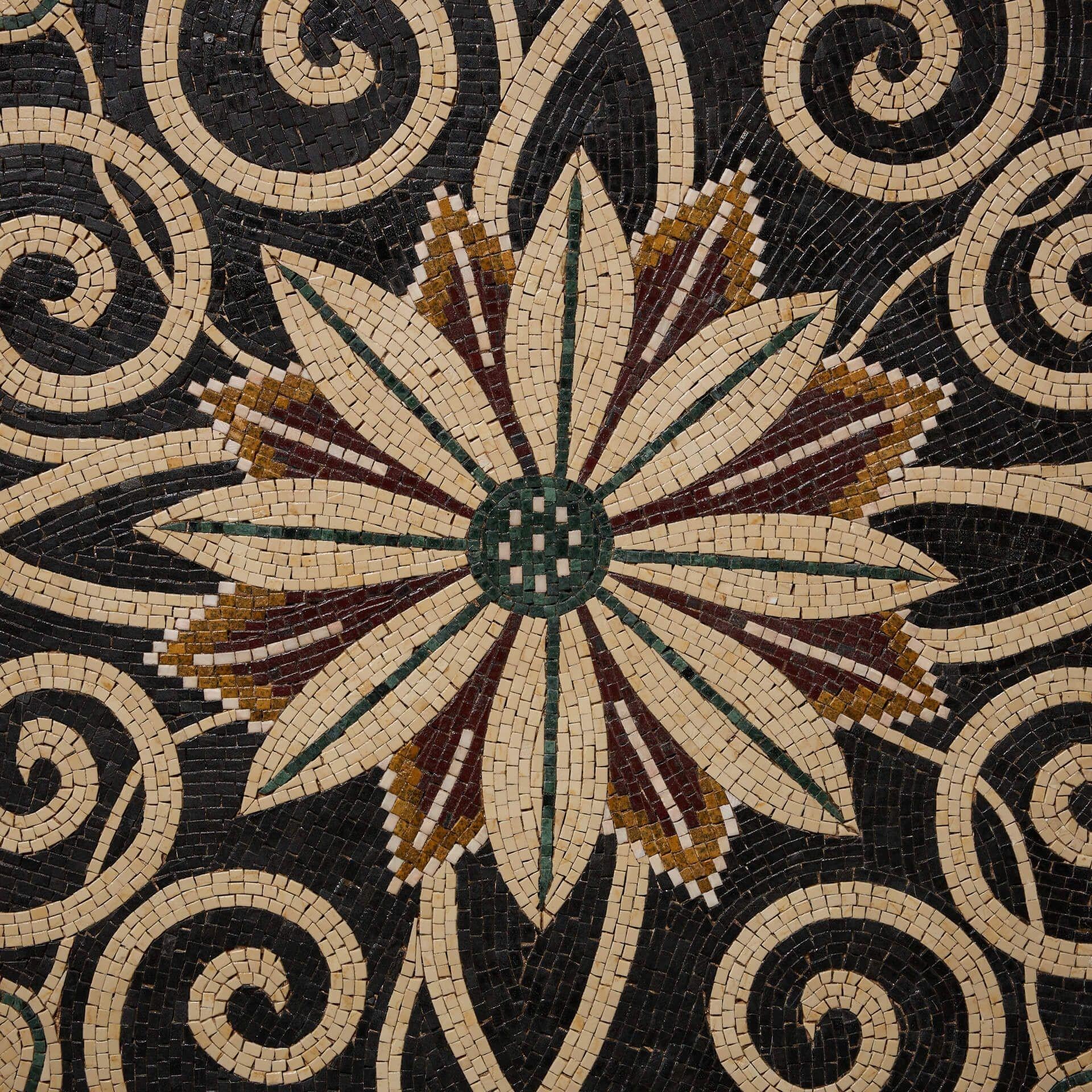 Colgante de pared grande de mosaico floral de estilo romano Mosaico en venta