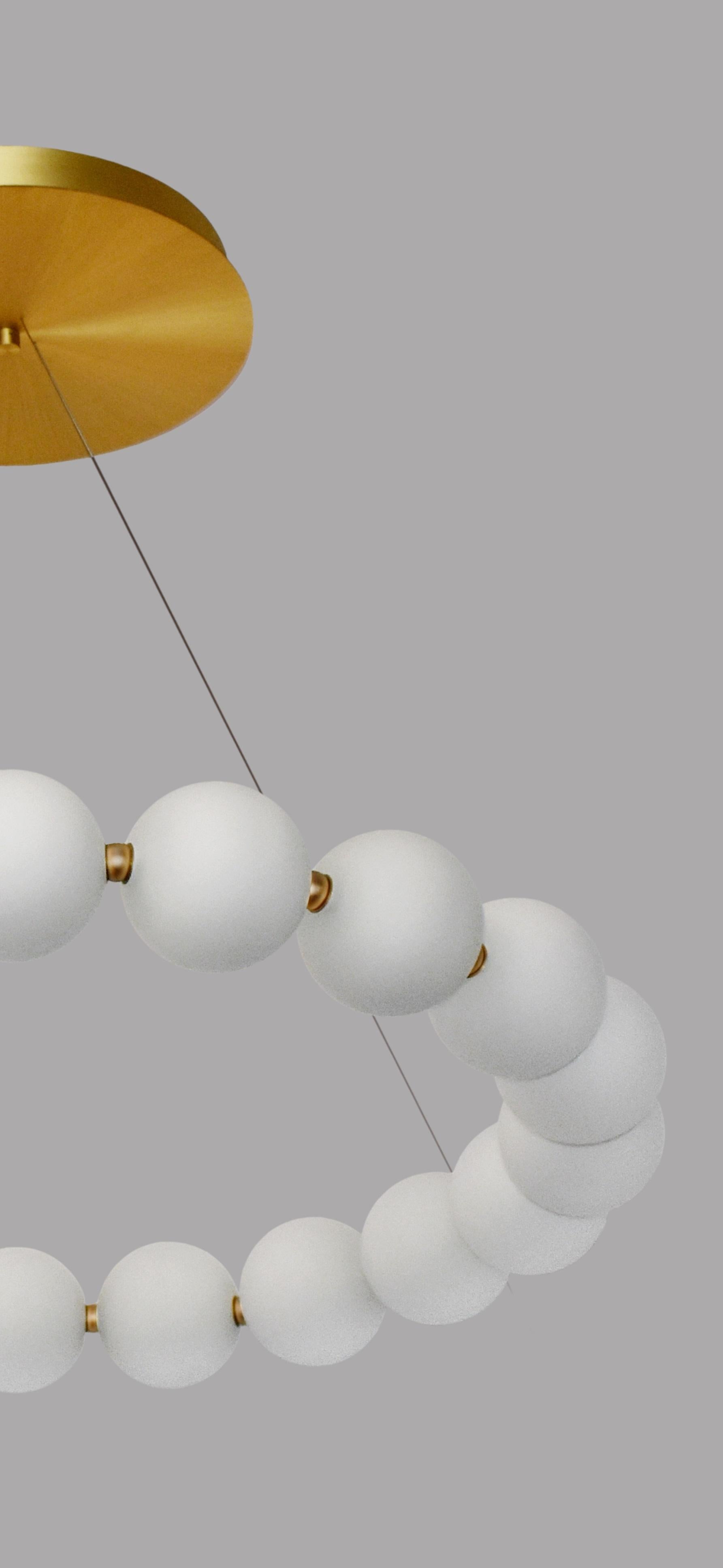 Francese Grande lampadario Ronde De Perles di Ludovic Clément d'Armont in vendita