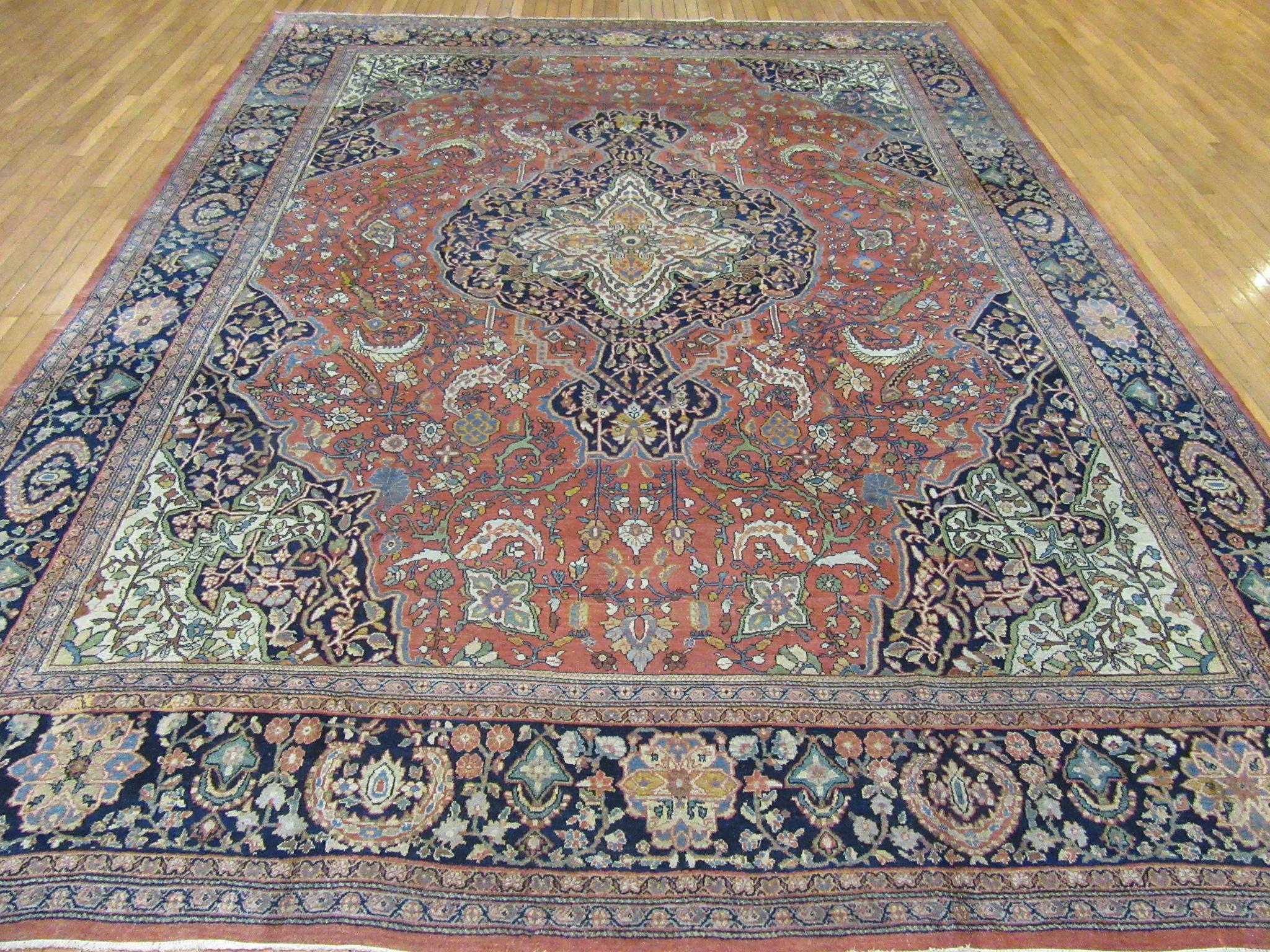 Large Room Size Antique Hand Knotted Wool Persian Sarouk Farahan Rug For Sale 10