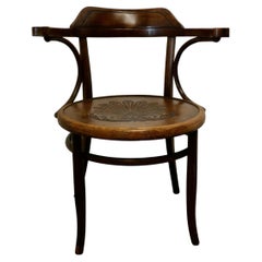 Large Roomy Bentwood Carver Chair