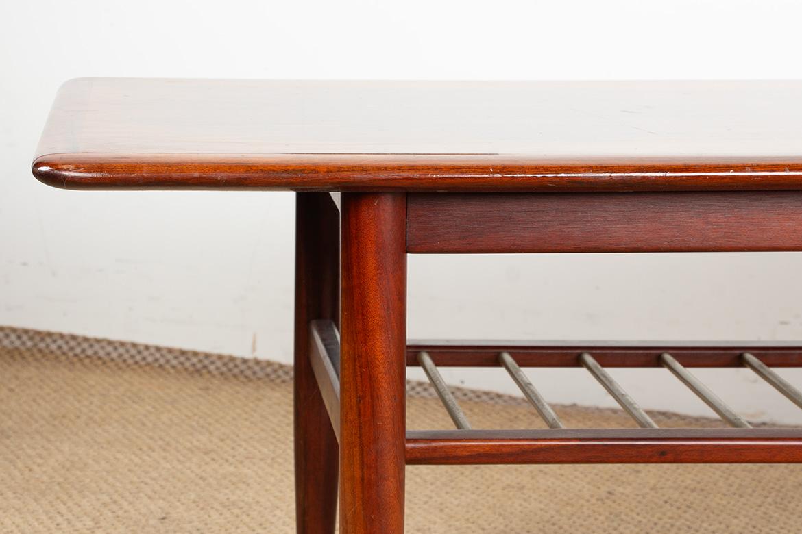 Large rosewood and metal tube coffee table, on two levels, Denmark 1960s. For Sale 2