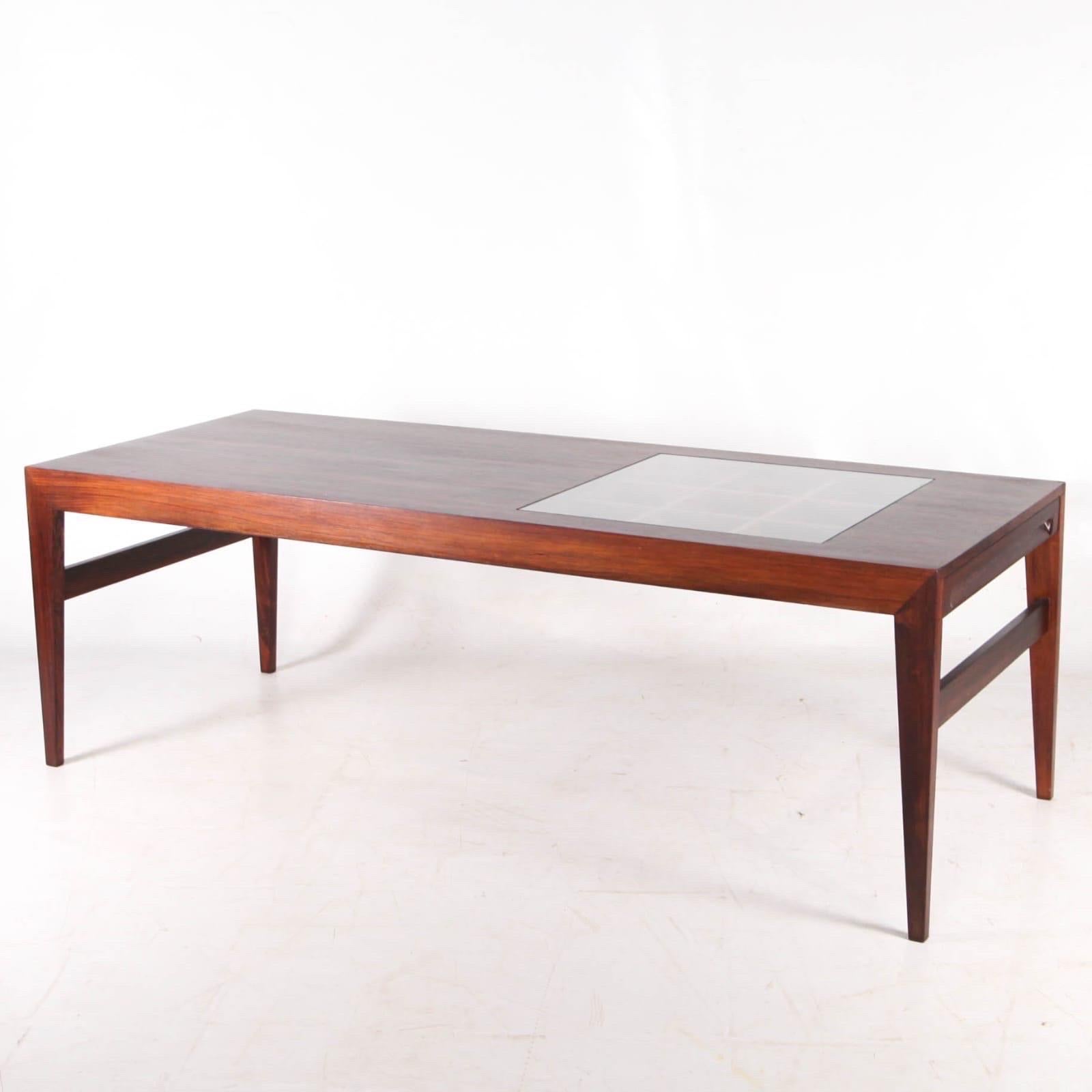 Grande table basse en bois de rose en vente 5
