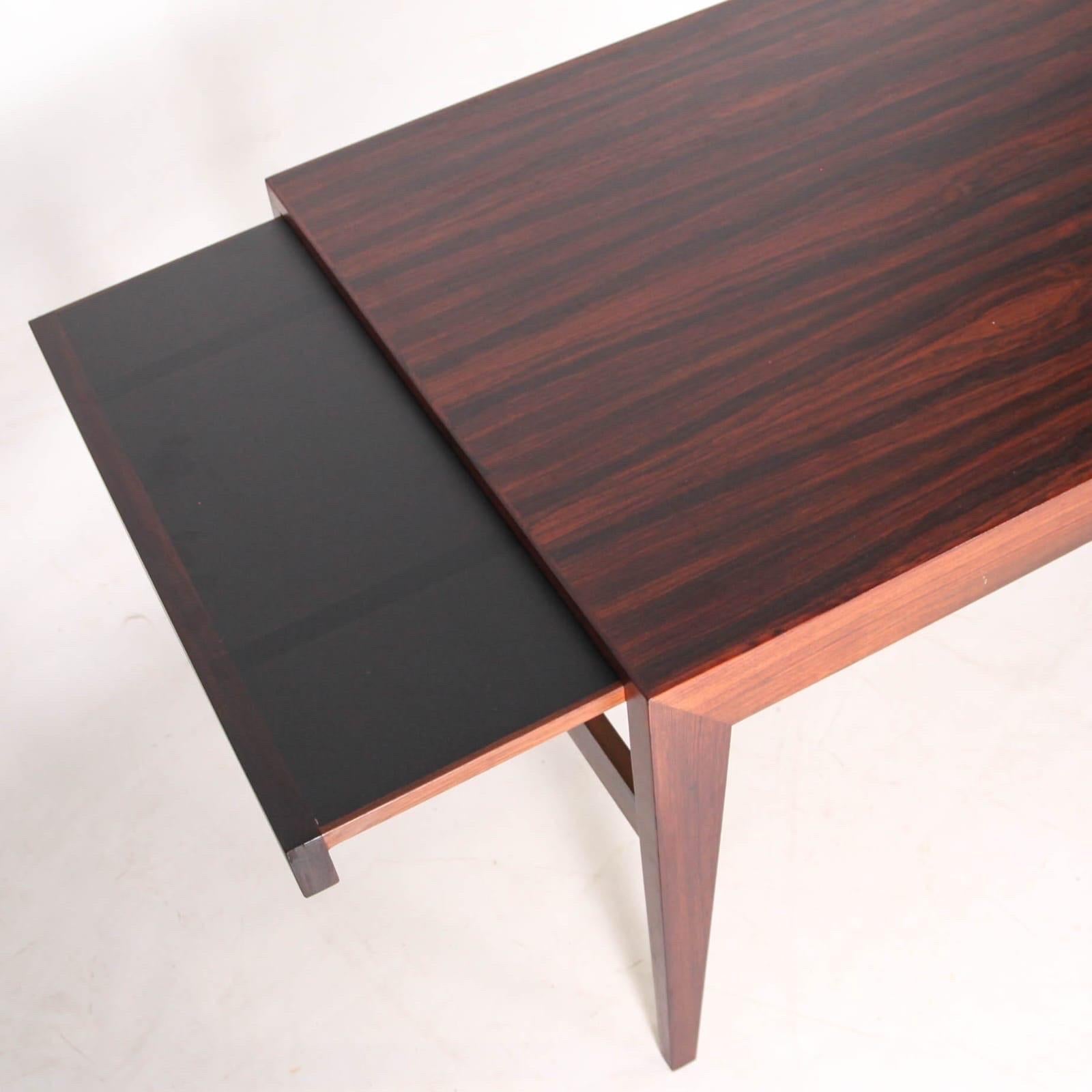 Grande table basse en bois de rose en vente 7