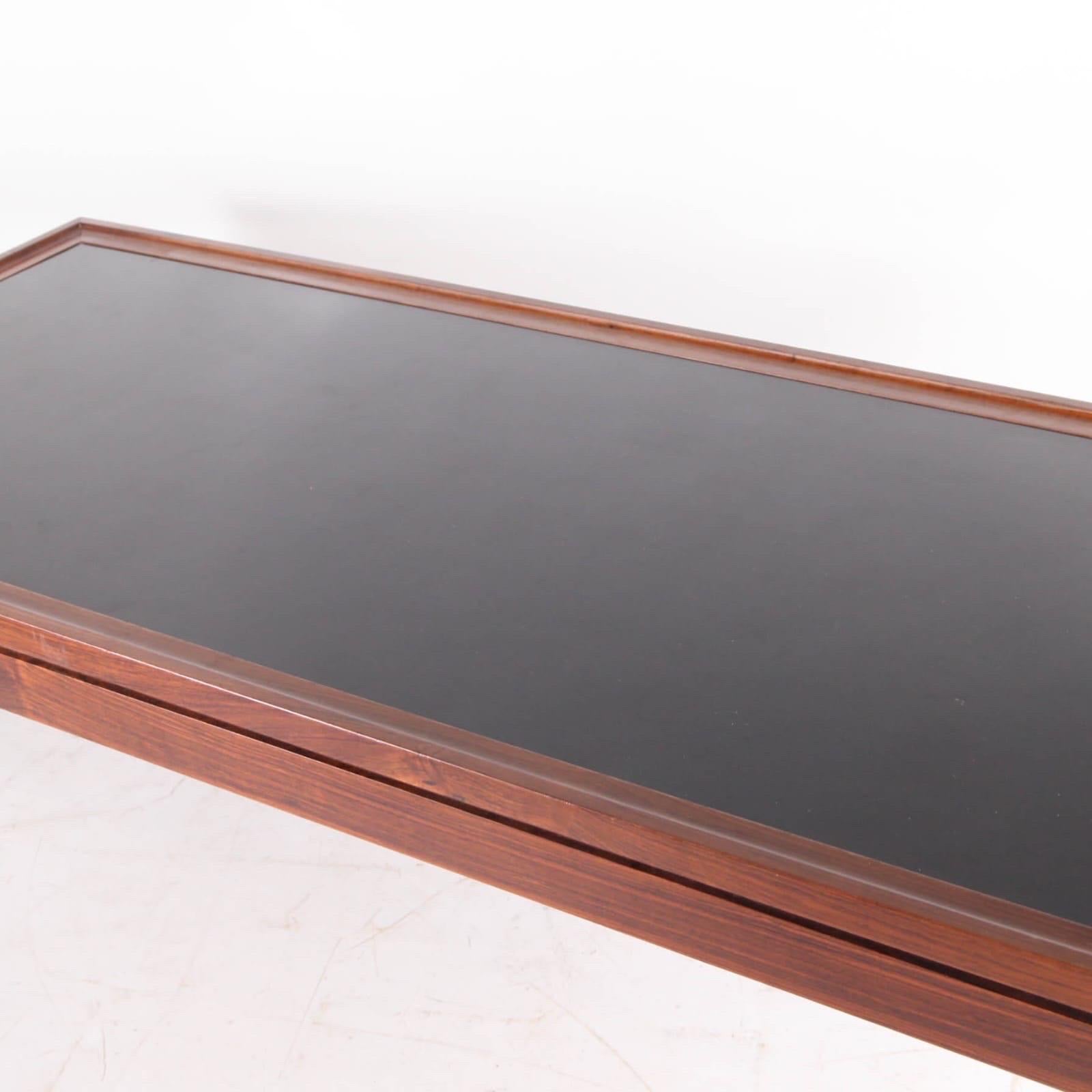 Late 20th Century Large rosewood coffee table