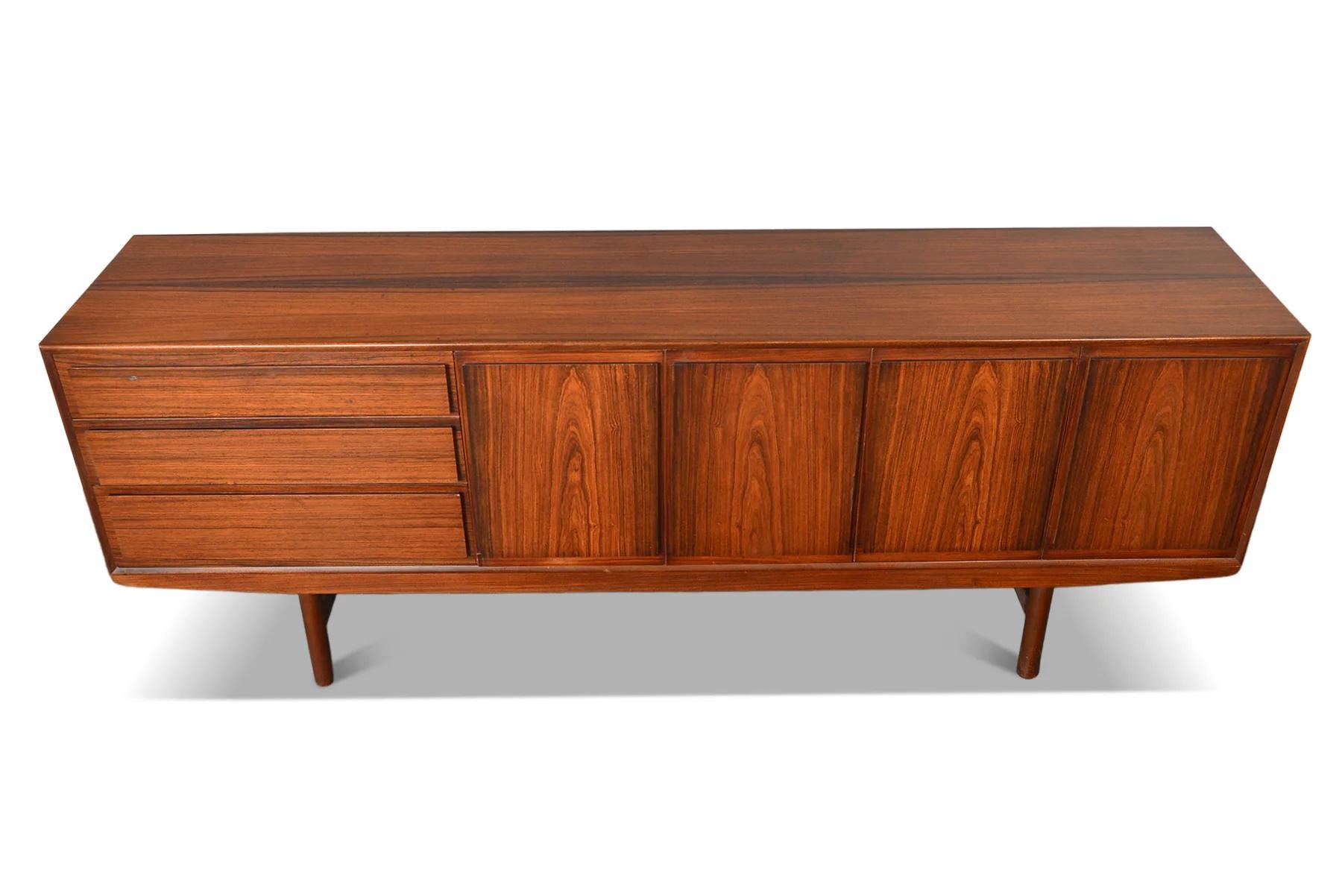 Large Rosewood Credenza by Beithcraft In Excellent Condition In Berkeley, CA