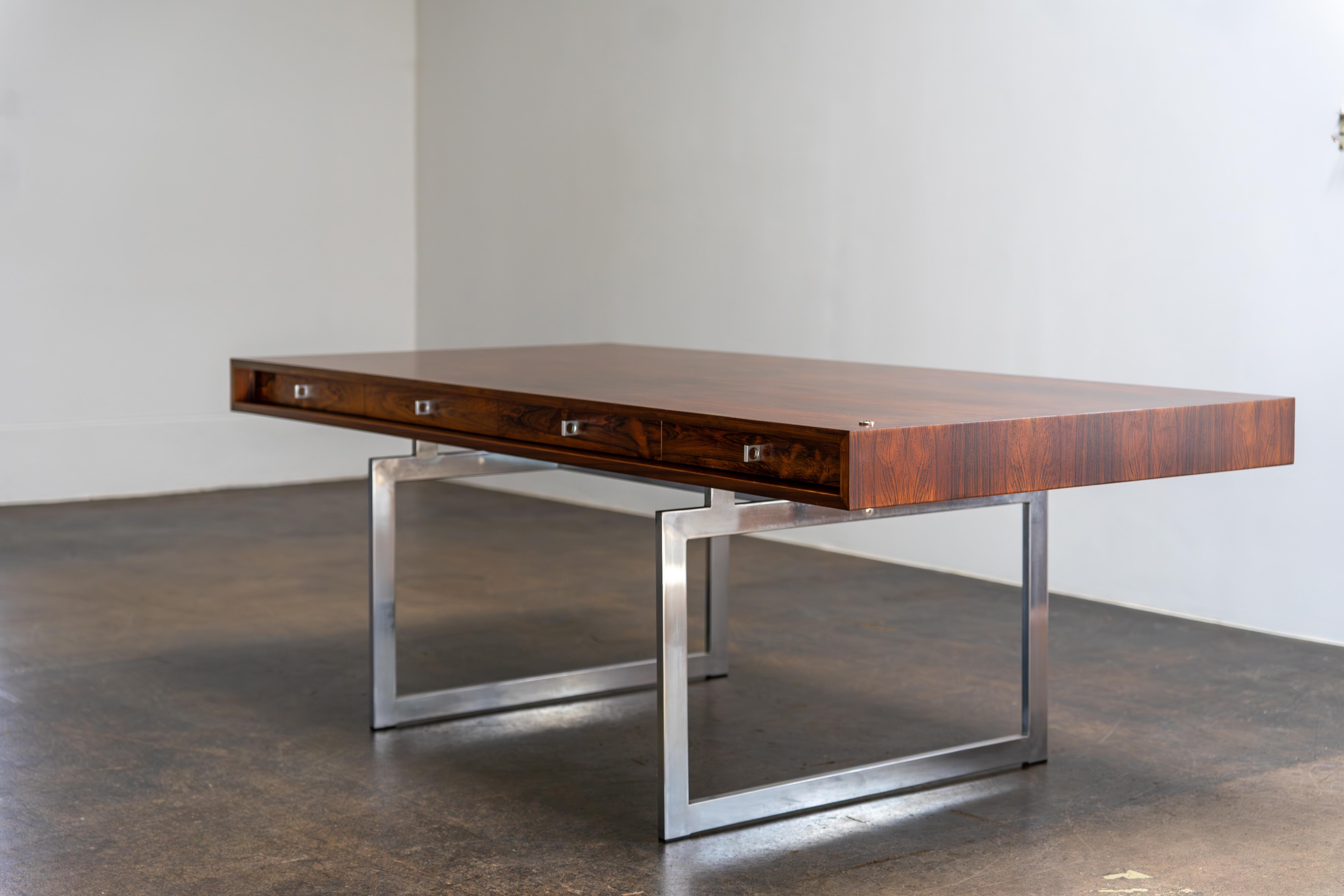 Großer Palisanderschreibtisch und -anrichte von Bodil Kjaer für E. Pedersen & Søn, 1959 (Dänisch) im Angebot