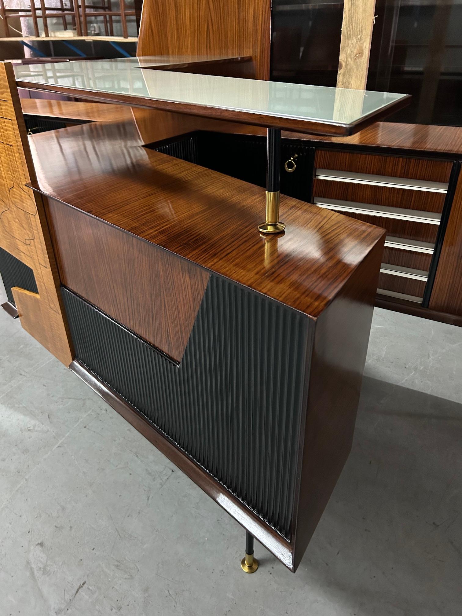 Large rosewood wall unit/dry bar by Vittorio Dassi 3