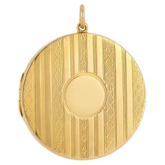 Large Round 15k Yellow Gold Engine Turned Medallion Disc Locket