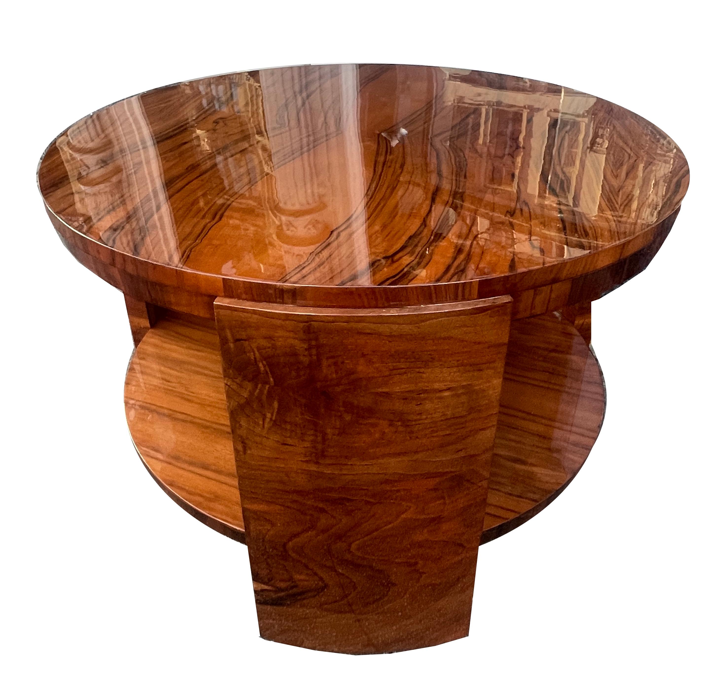 Walnut Large round Art Deco coffee table For Sale