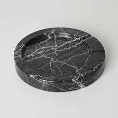 Großer runder Aschenbecher aus schwarzem Marmor von Angelo Mangiarotti, Italien, 1970er Jahre