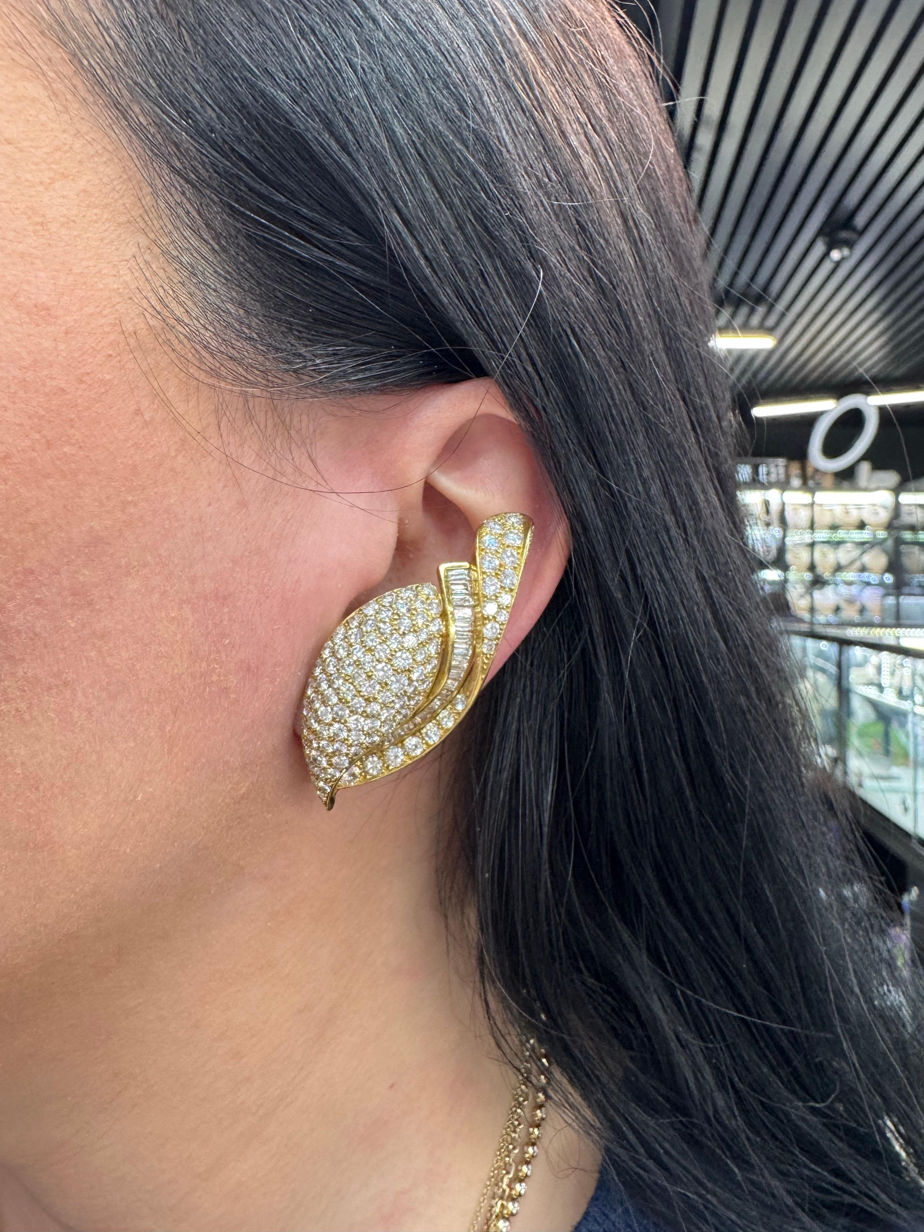 Round Cut Large Round & Baguette Diamond Earring Climbers 16.50 Carats 18KT Yellow Gold For Sale