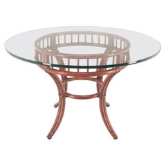 Grande tavolo da pranzo tondo in bambù con piano in vetro MCM di McGuire MINT!